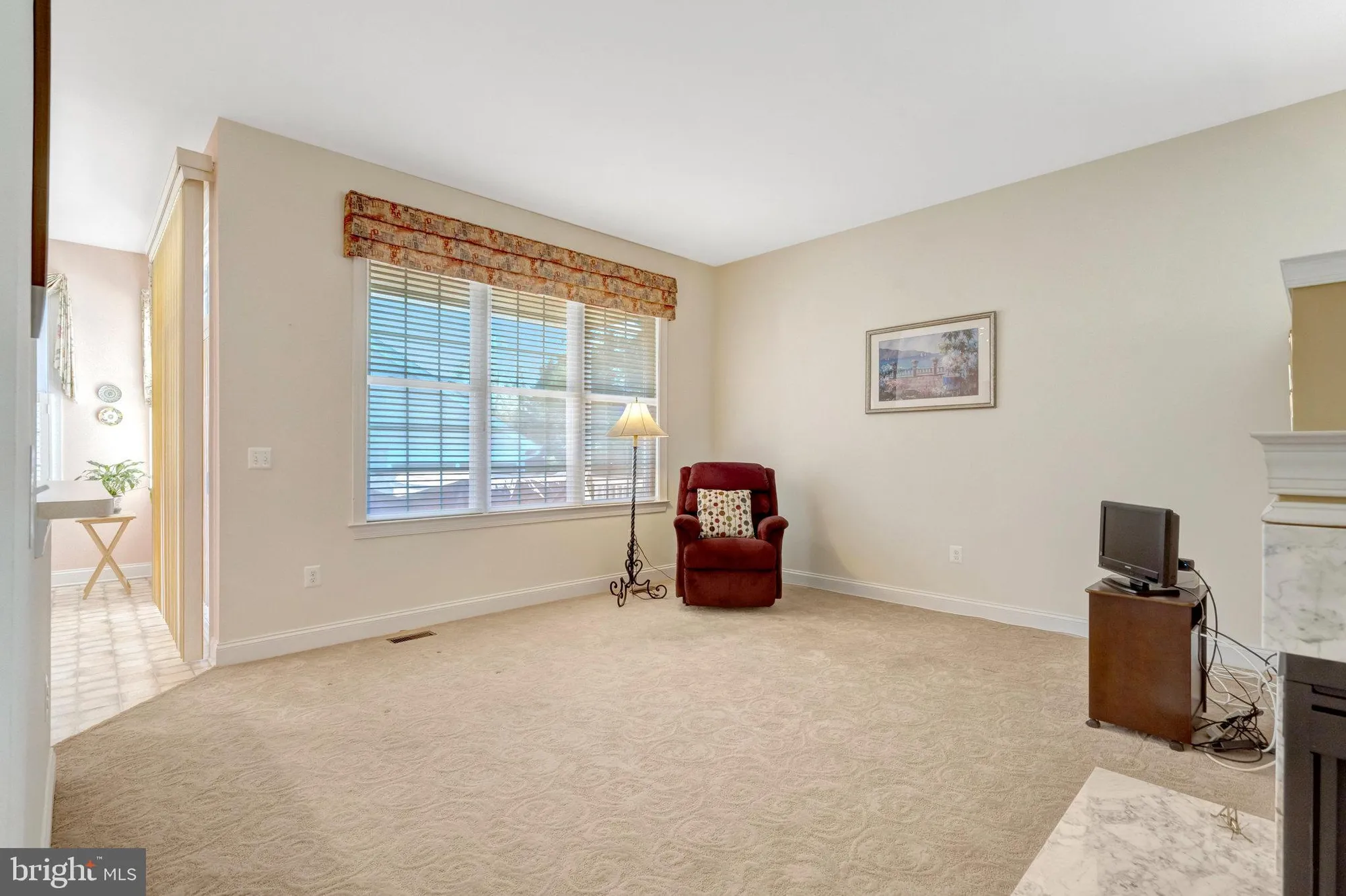 Property Slideshow image 10 of 43 | 5226 canyon creek way, Haymarket, VA, 20169