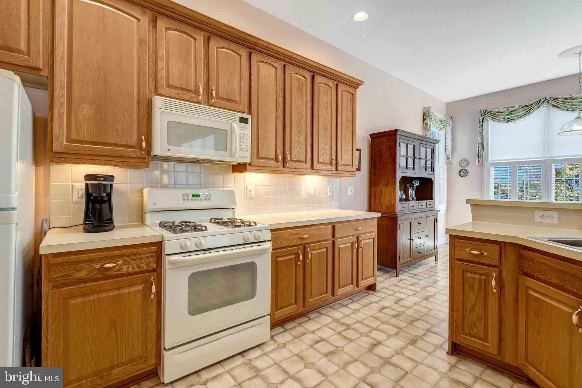 Property Slideshow image 13 of 43 | 5226 canyon creek way, Haymarket, VA, 20169