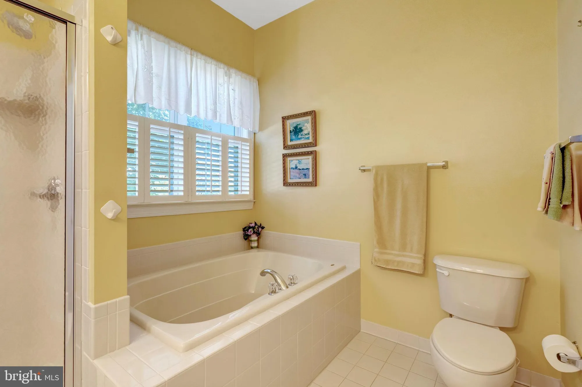 Property Slideshow image 18 of 43 | 5226 canyon creek way, Haymarket, VA, 20169