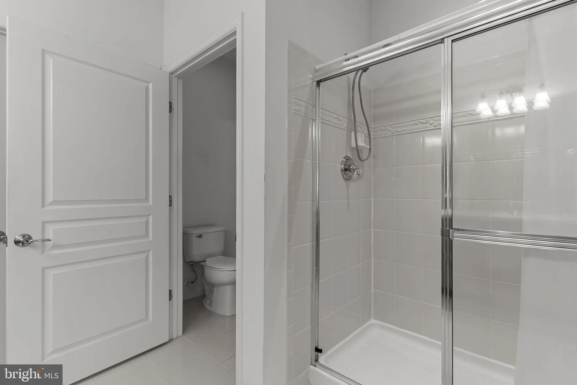 Property Slideshow image 21 of 43 | 8 dove ct, Hamilton, NJ, 08690