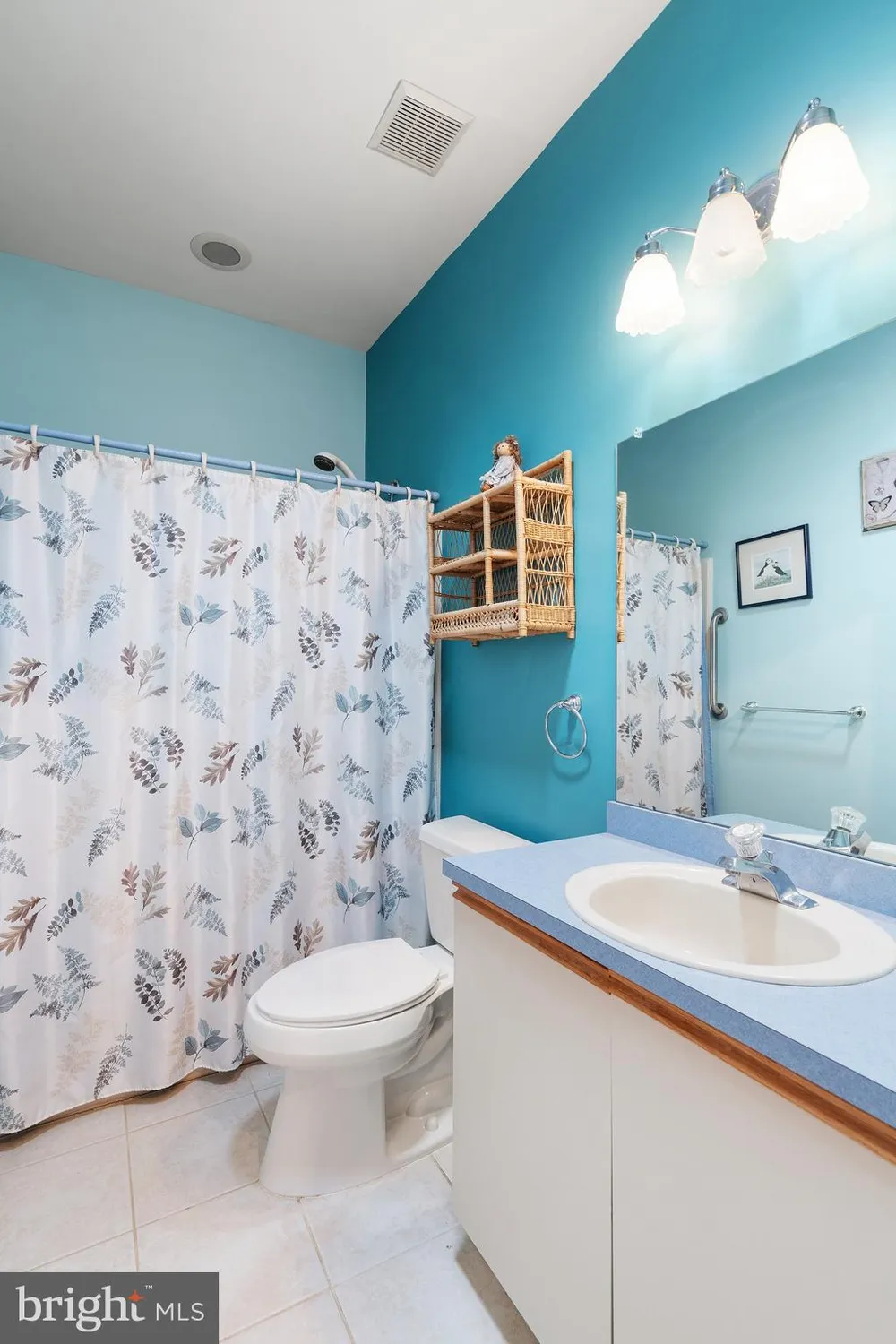Property Slideshow image 21 of 36 | 10 hampton rd, Manahawkin, NJ, 08050