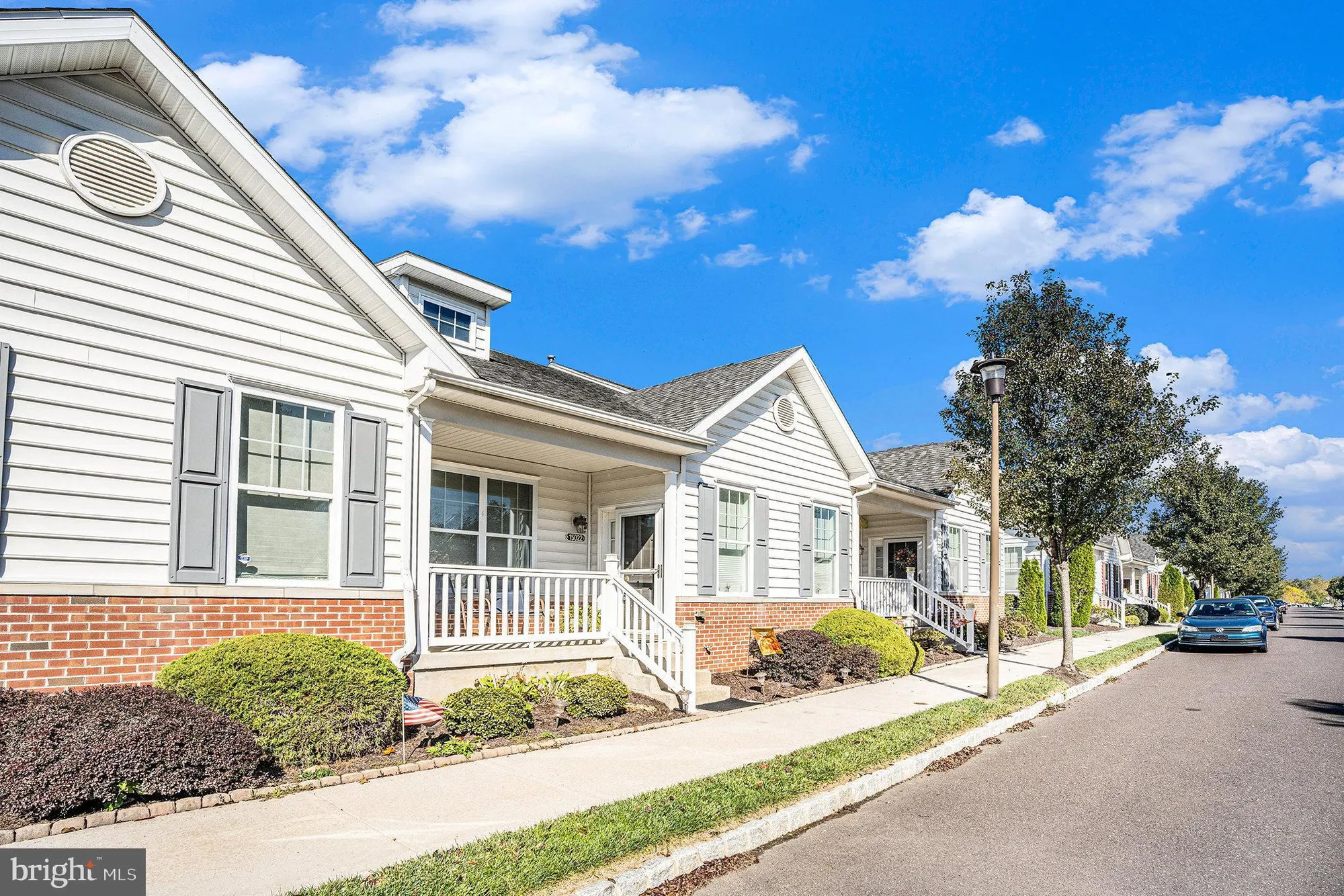 Property Slideshow image 4 of 19 | 15022 dahlia dr, Philadelphia, PA, 19116