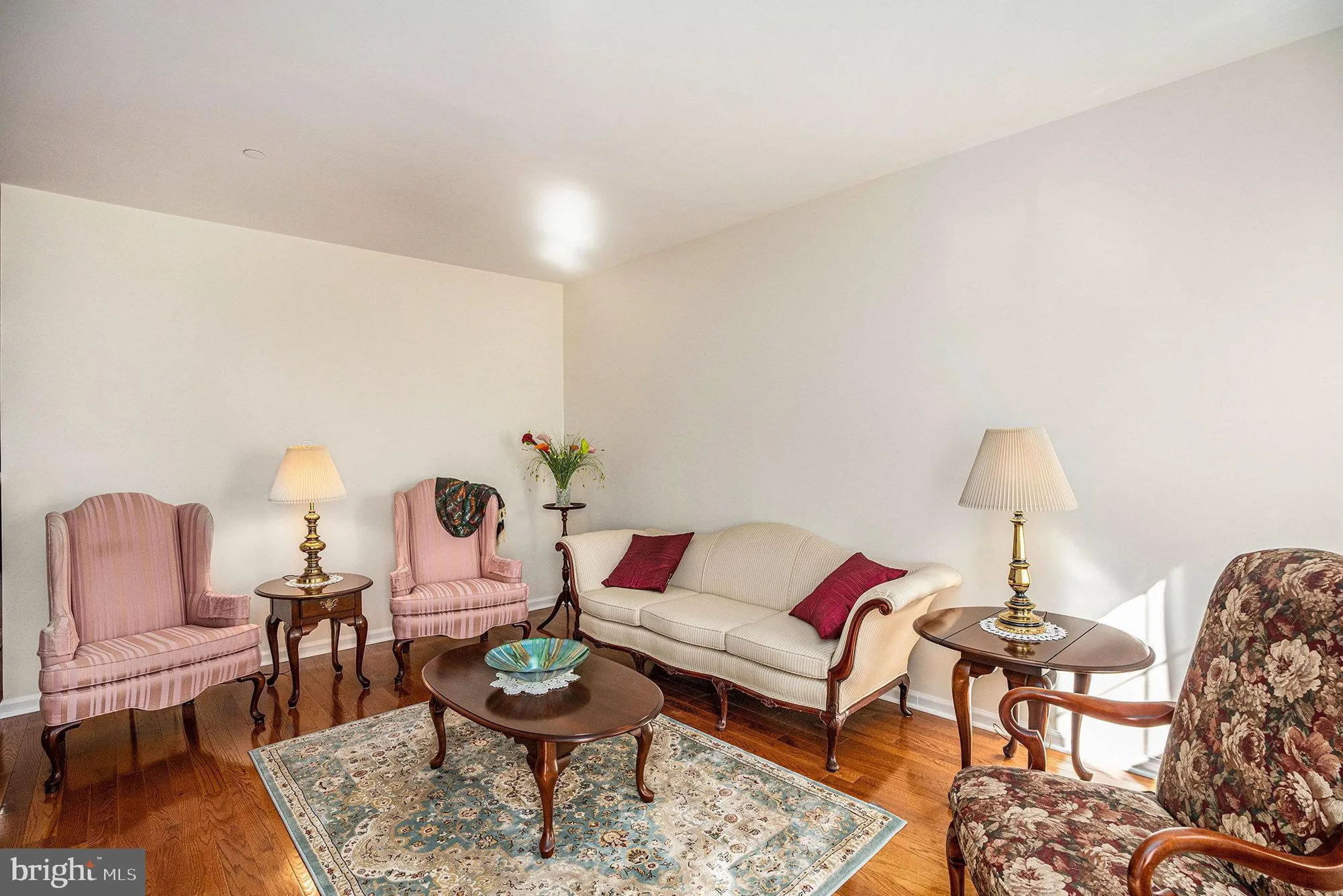 Property Slideshow image 7 of 19 | 15022 dahlia dr, Philadelphia, PA, 19116