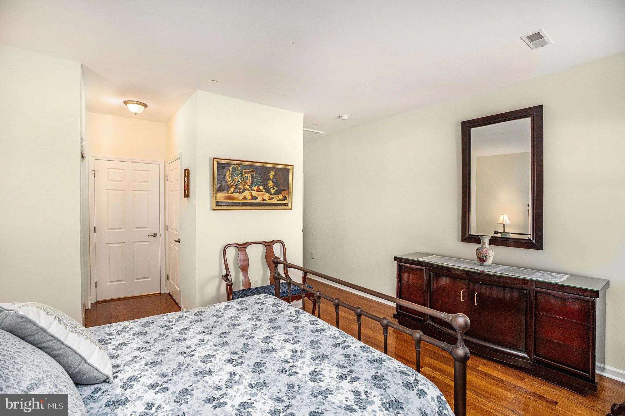 Property Slideshow image 16 of 19 | 15022 dahlia dr, Philadelphia, PA, 19116