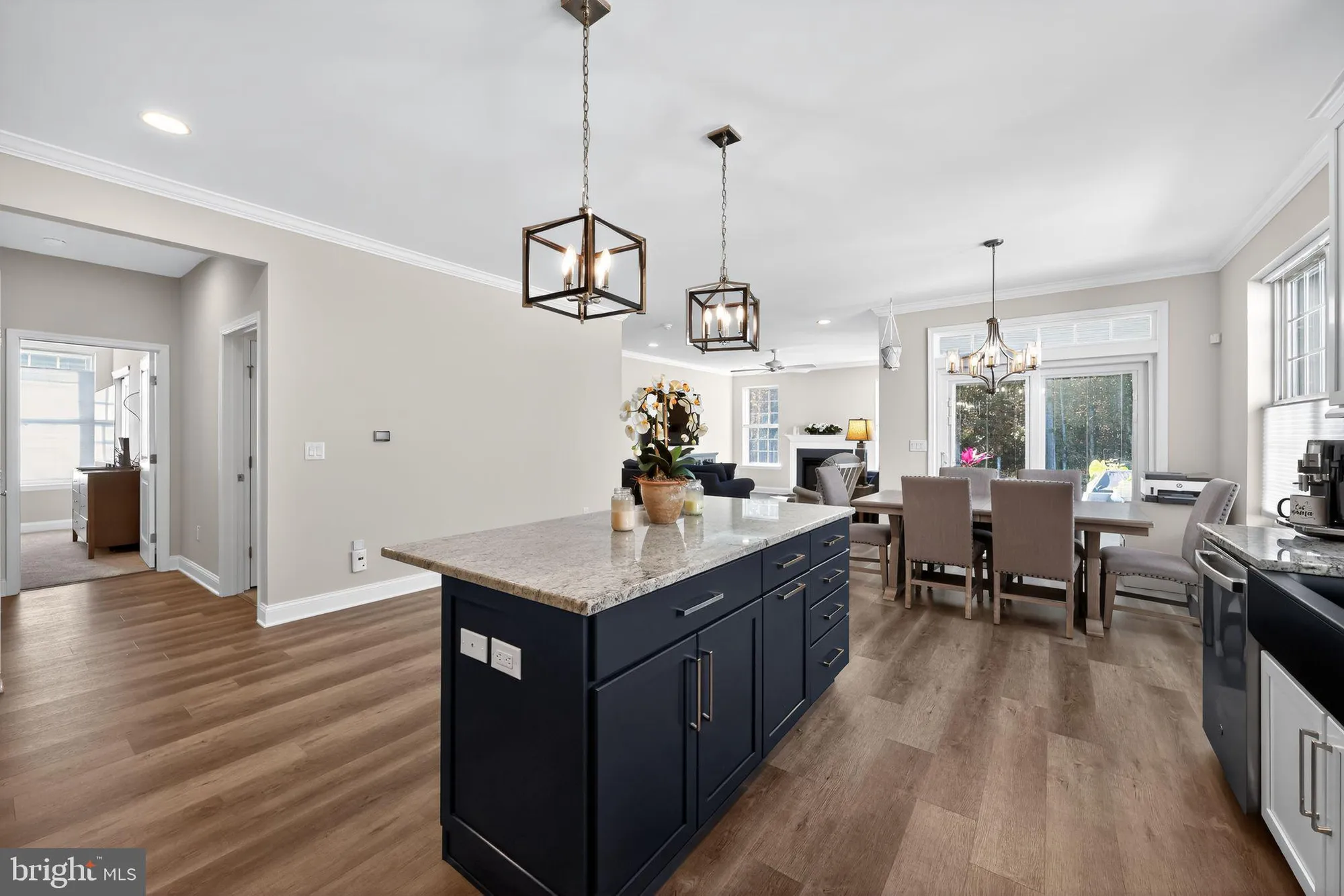 Property Slideshow image 36 of 52 | 3715 castleton dr, Williamstown, NJ, 08094