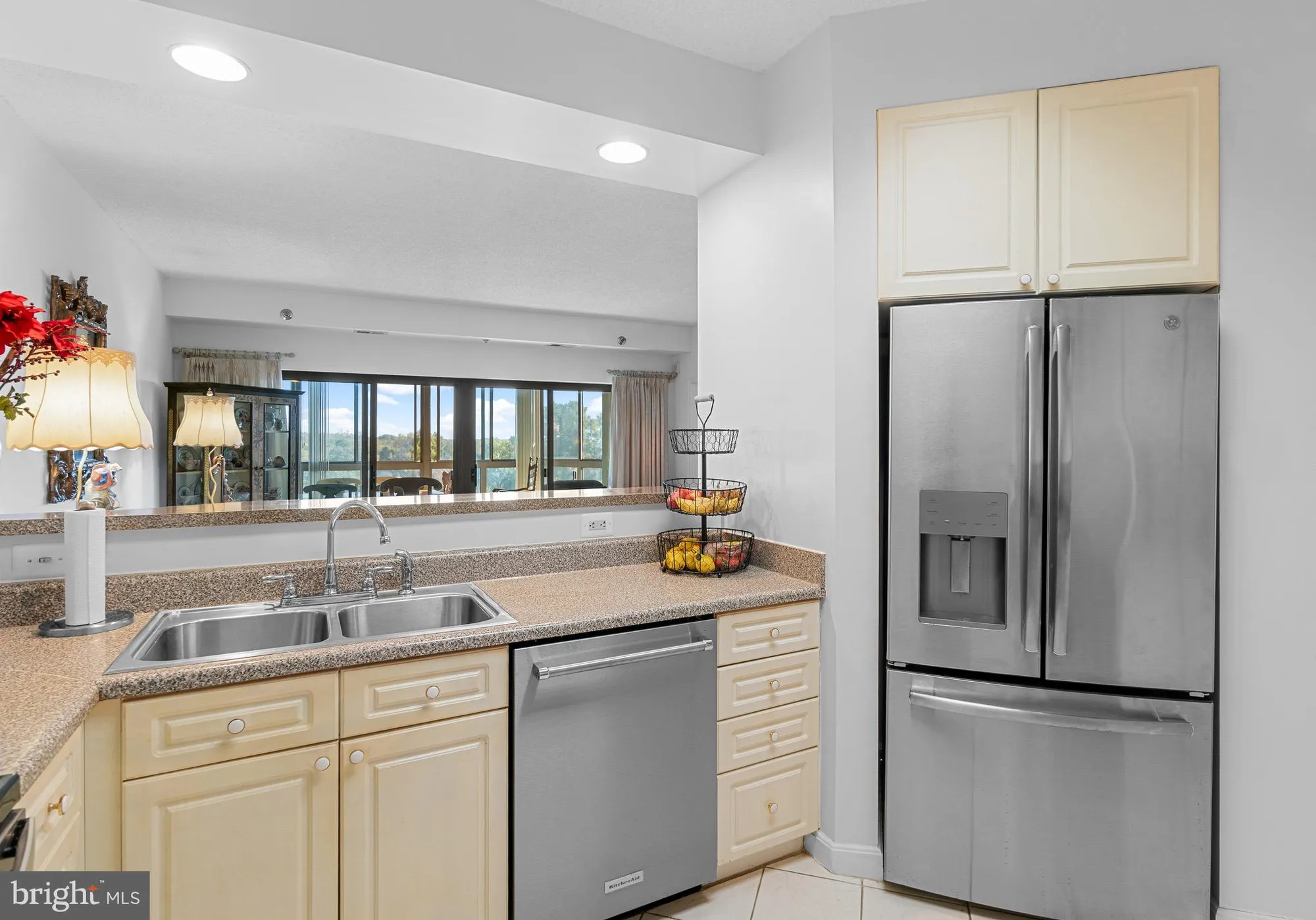 Property Slideshow image 5 of 40 | 3005 s leisure world blvd apt 702, Silver Spring, MD, 20906
