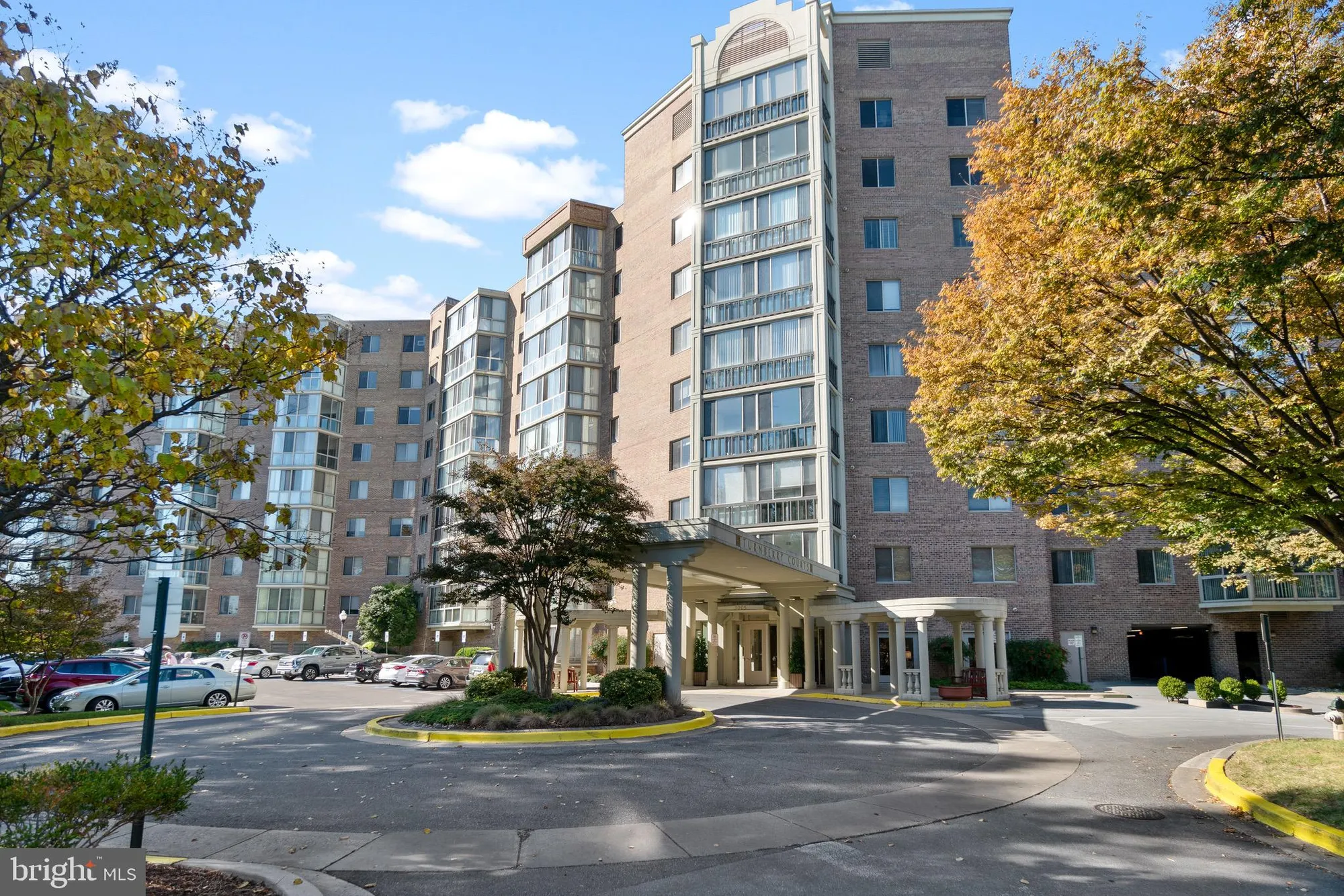 Property Slideshow image 27 of 40 | 3005 s leisure world blvd apt 702, Silver Spring, MD, 20906