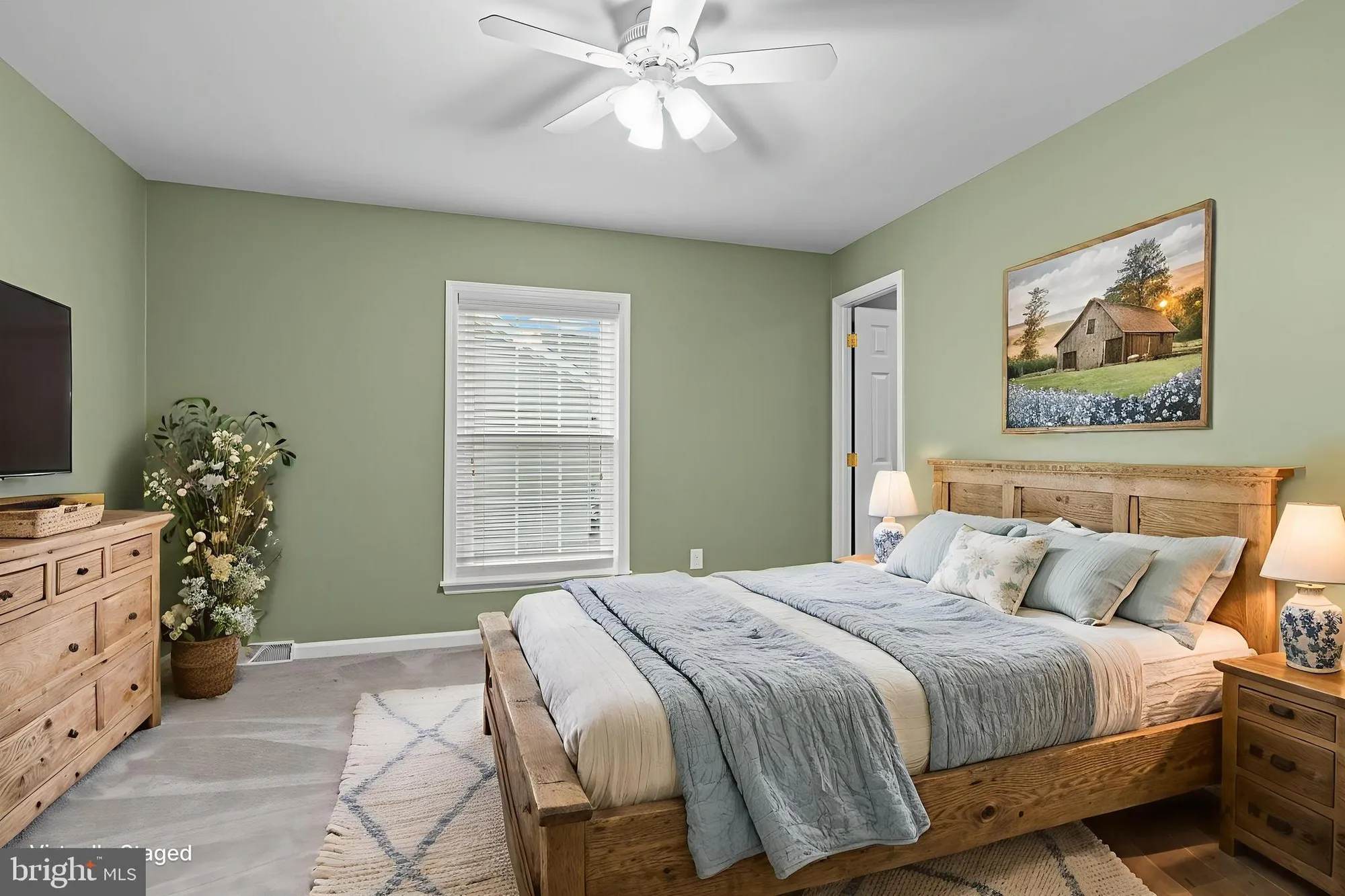 Property Slideshow image 16 of 32 | 620 eucalyptus way, Blue Bell, PA, 19422