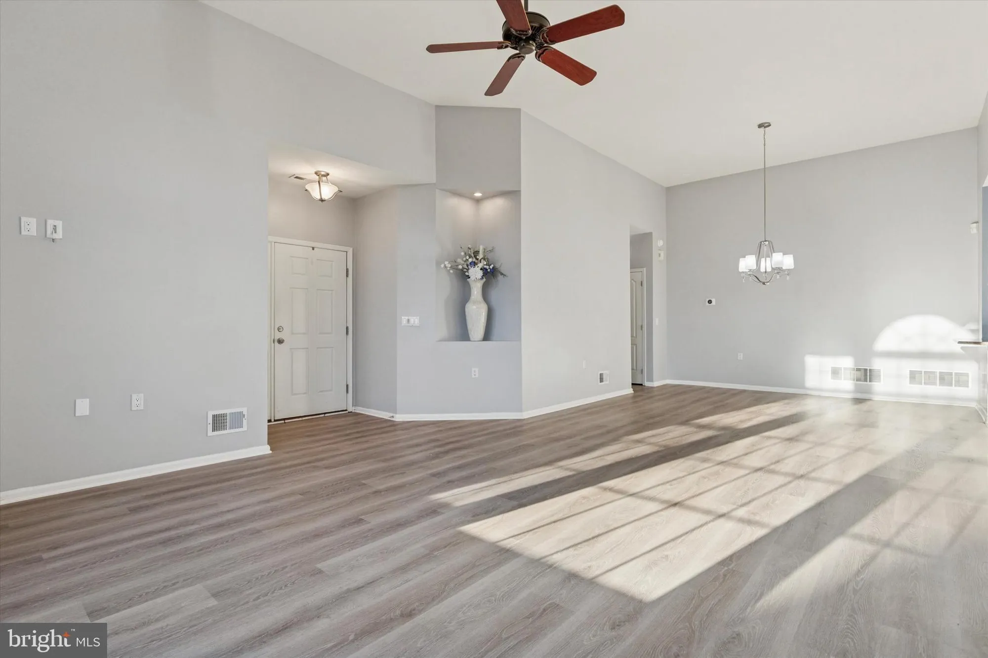 Property Slideshow image 11 of 33 | 64 legacy oaks dr, Richboro, PA, 18954