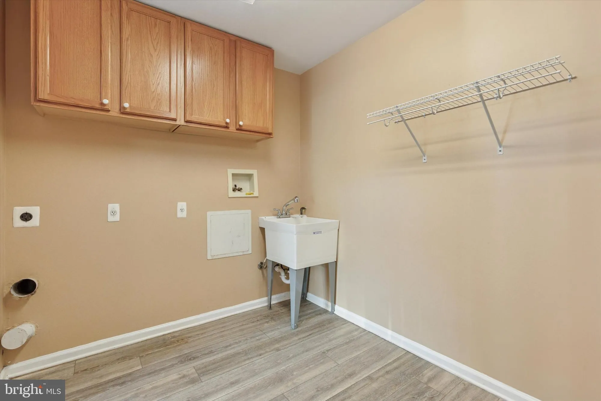 Property Slideshow image 27 of 33 | 64 legacy oaks dr, Richboro, PA, 18954