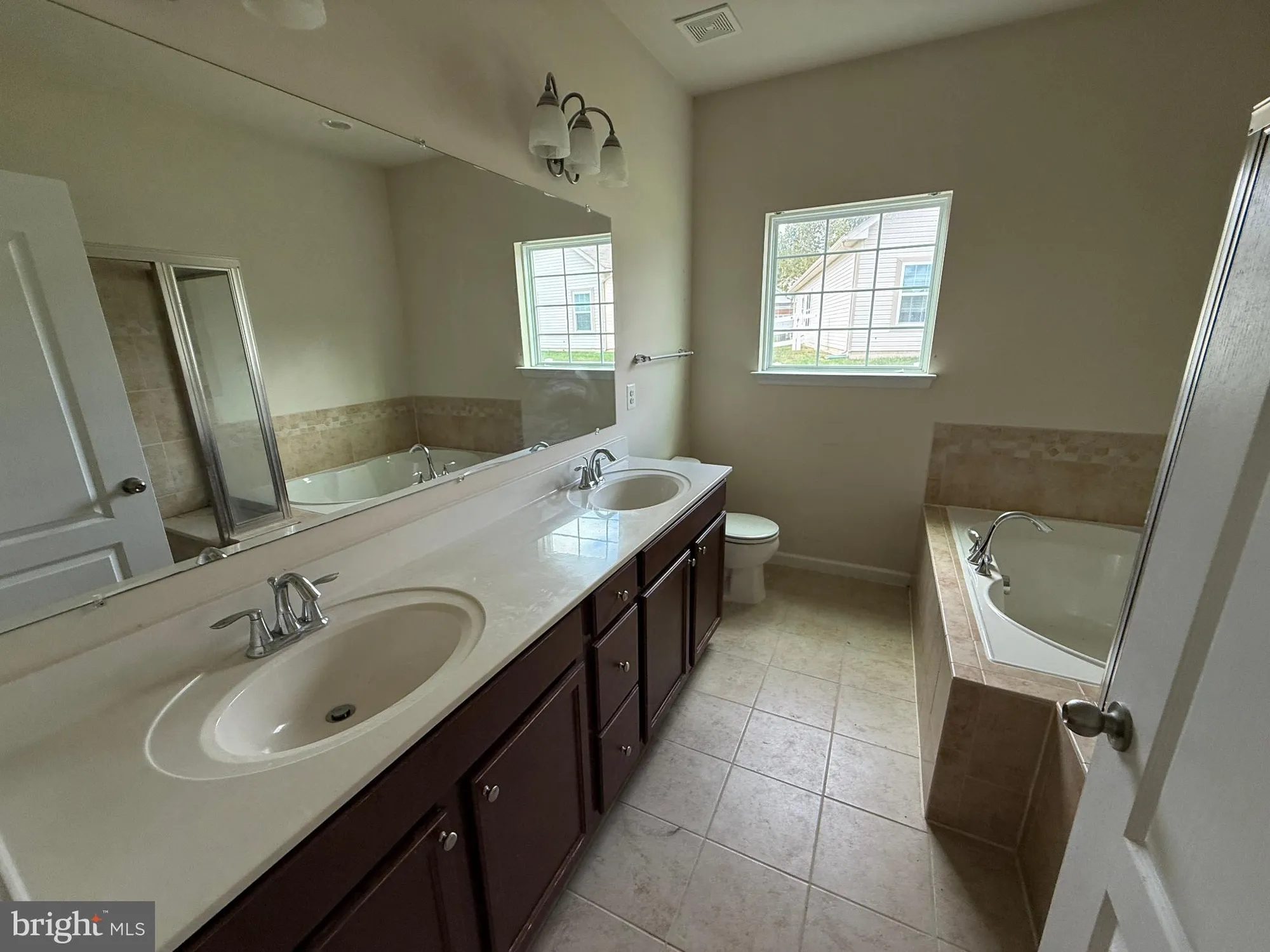 Property Slideshow image 9 of 9 | 4930 shoal creek ln, White Plains, MD, 20695