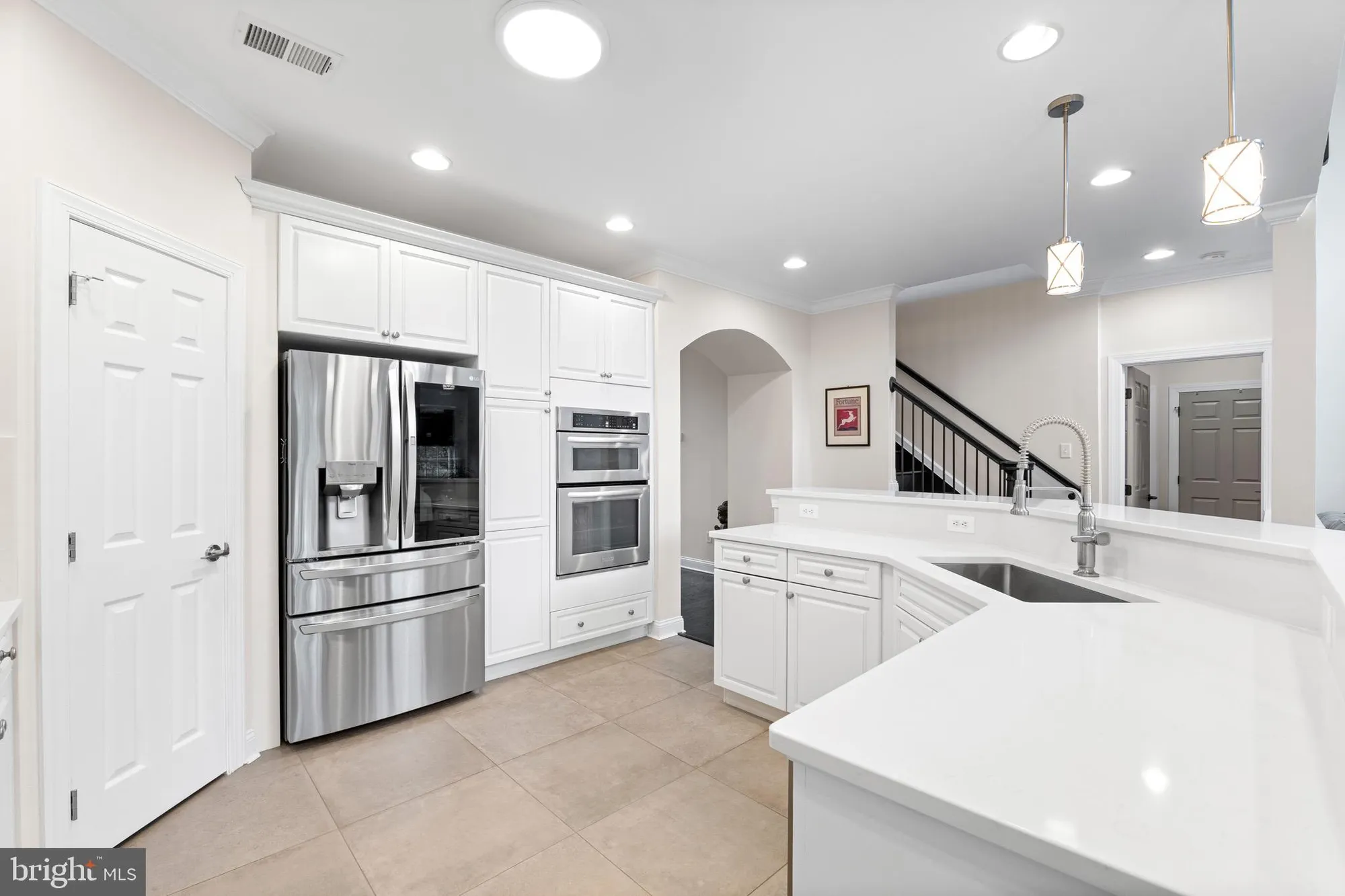 Property Slideshow image 13 of 48 | 23 barton dr, Hightstown, NJ, 08520