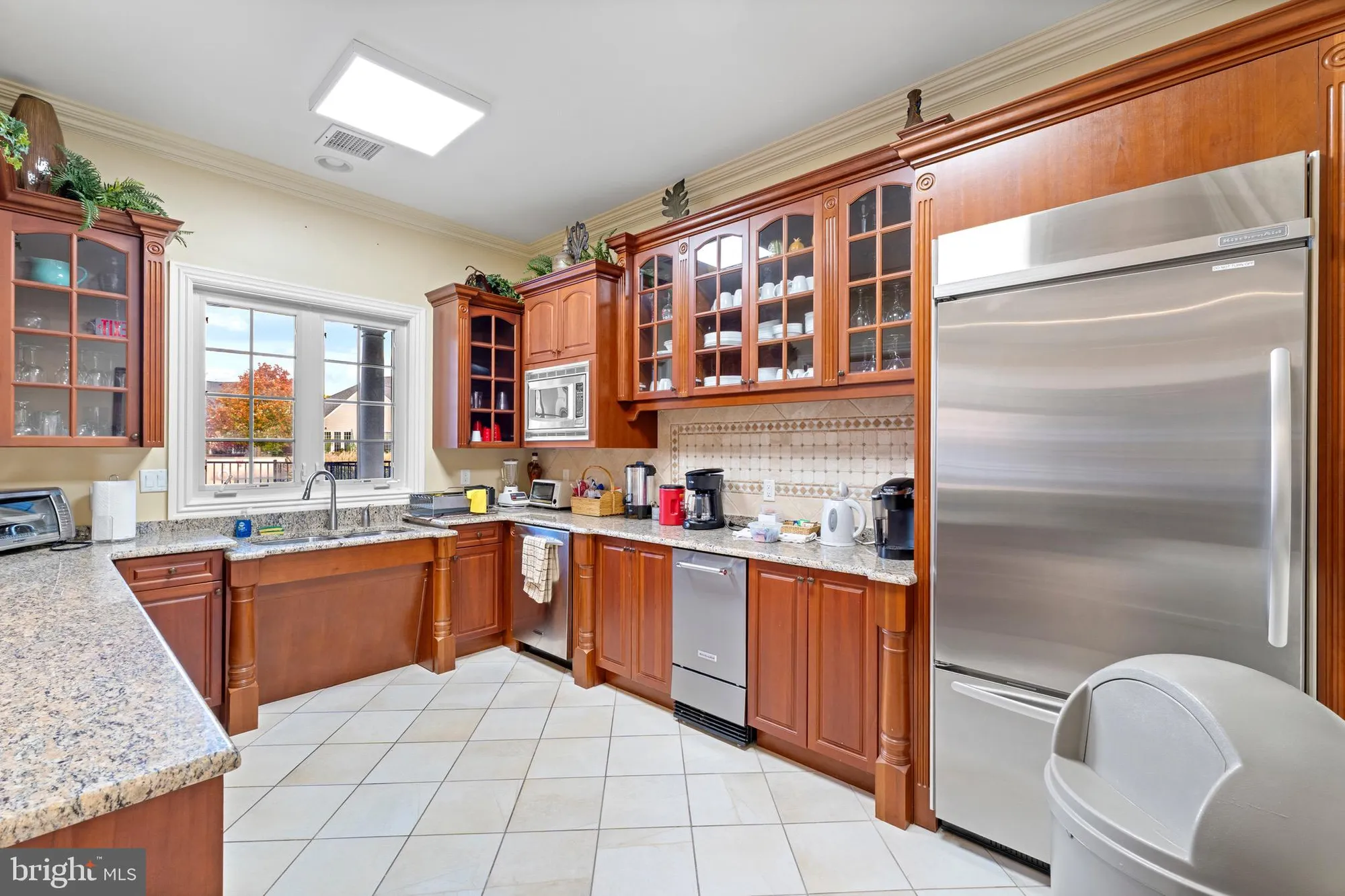 Property Slideshow image 44 of 48 | 23 barton dr, Hightstown, NJ, 08520