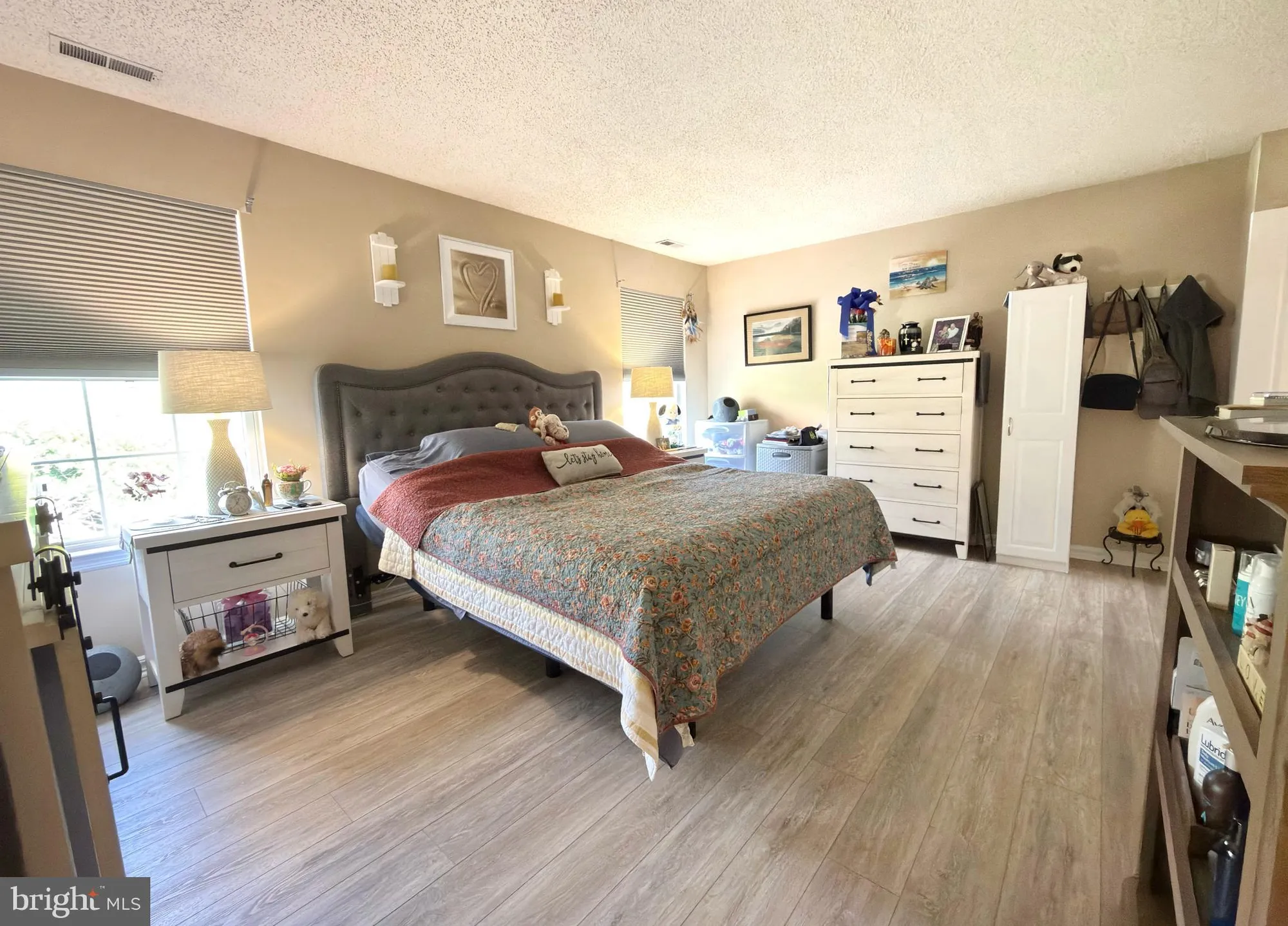 Property Slideshow image 18 of 27 | 617 saint vincent ct, Williamstown, NJ, 08094