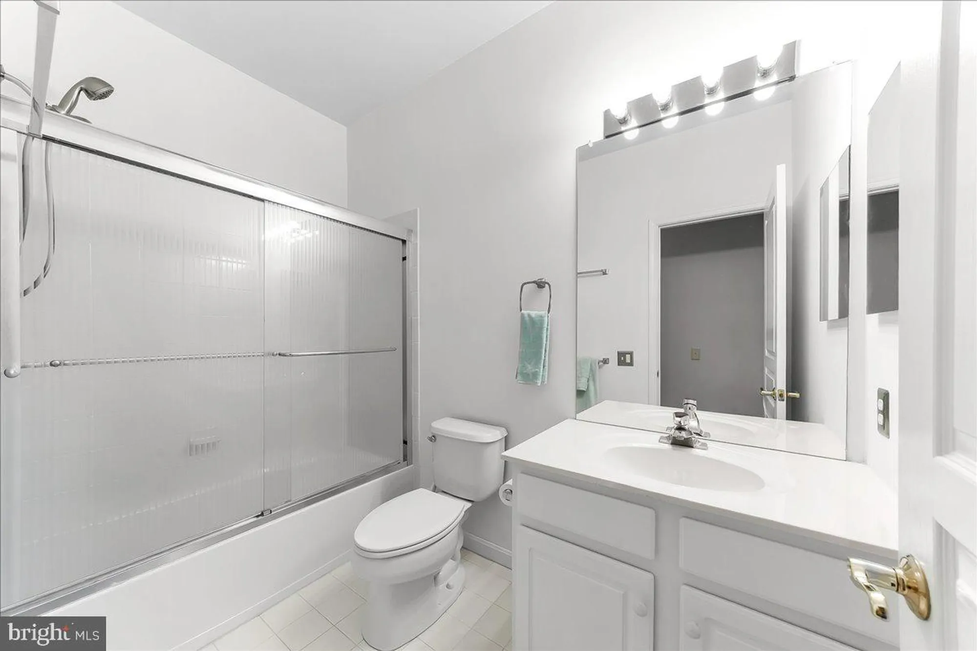 Property Slideshow image 19 of 35 | 622 martin dr, Avondale, PA, 19311