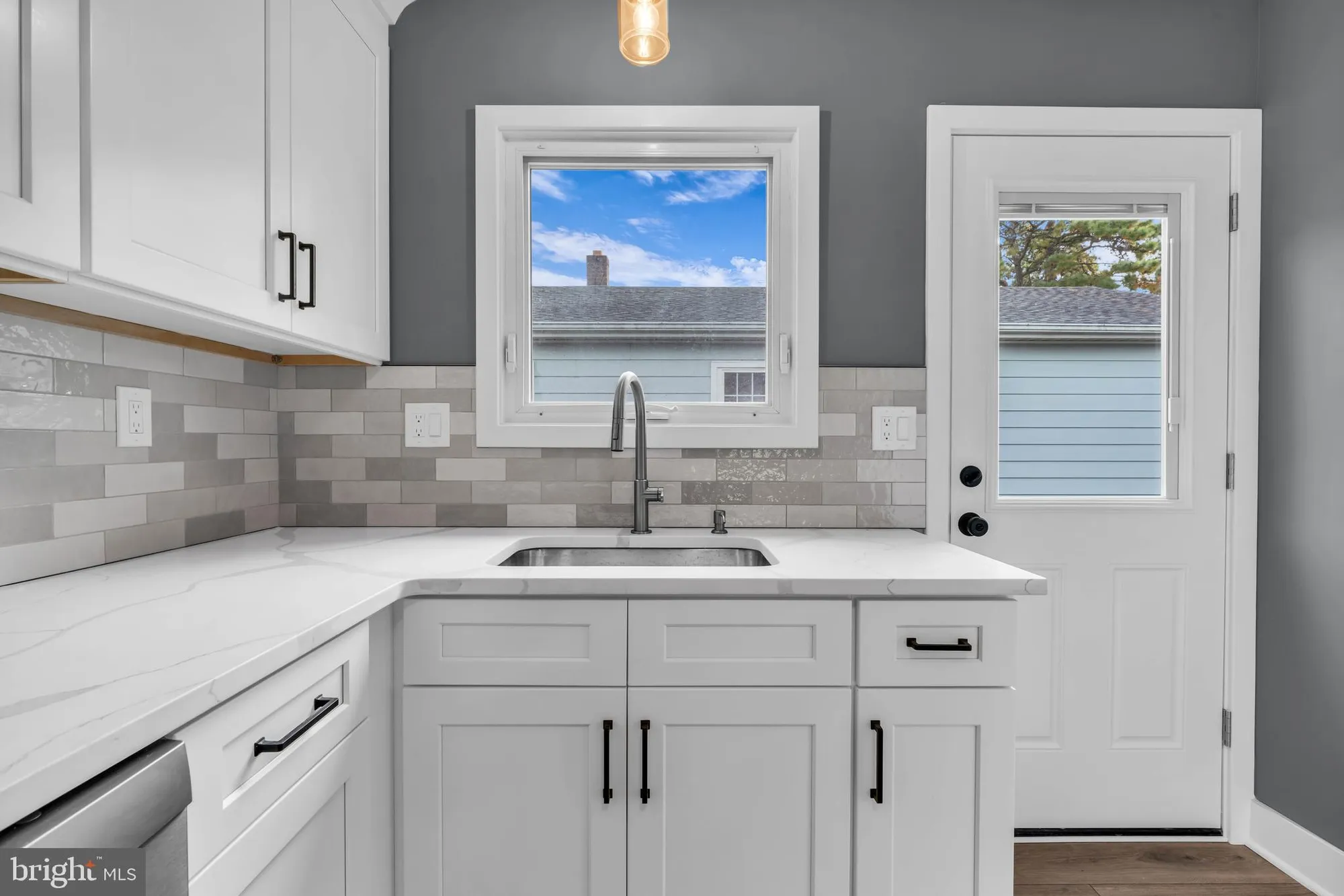 Property Slideshow image 13 of 26 | 94 troumaka st, Toms River, NJ, 08757