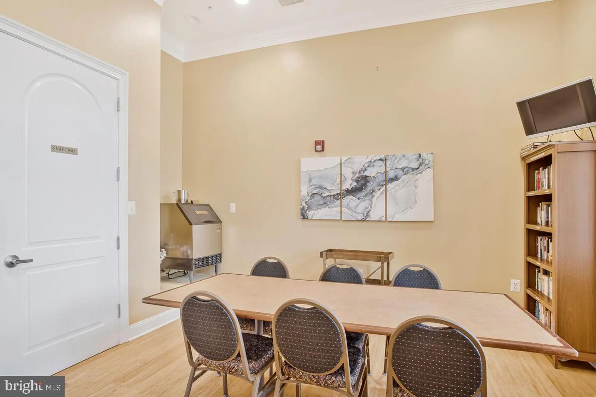 Property Slideshow image 15 of 19 | 8740 endless ocean way 26, Columbia, MD, 21045