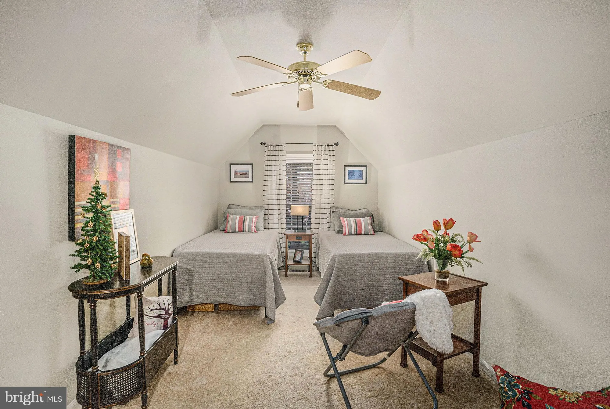 Property Slideshow image 32 of 51 | 1134 michele ave, Schwenksville, PA, 19473