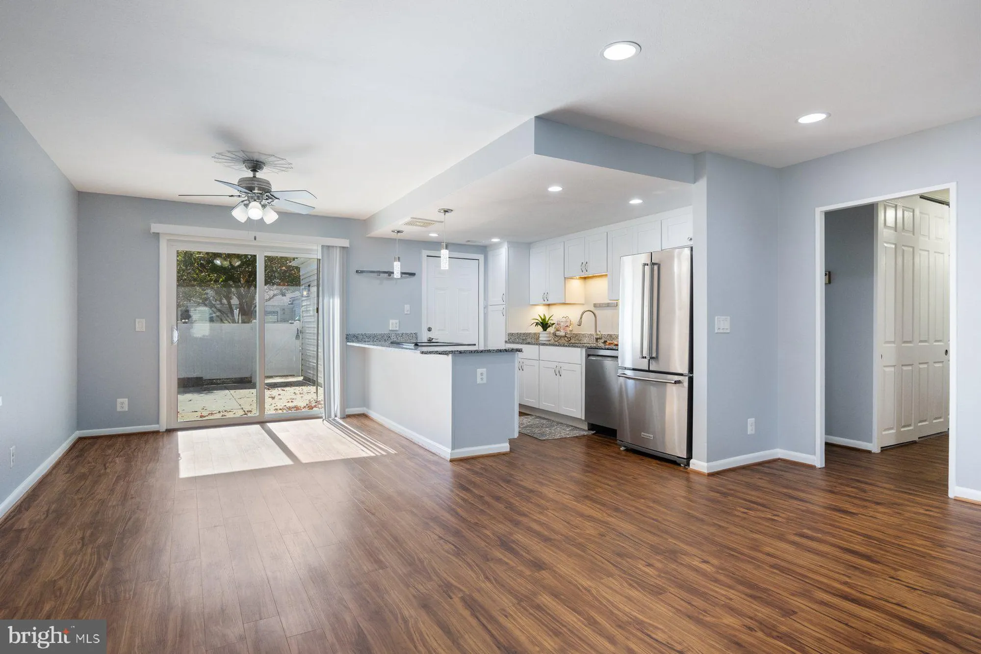 Property Slideshow image 11 of 41 | 3221 ludham dr # 191-a, Silver Spring, MD, 20906