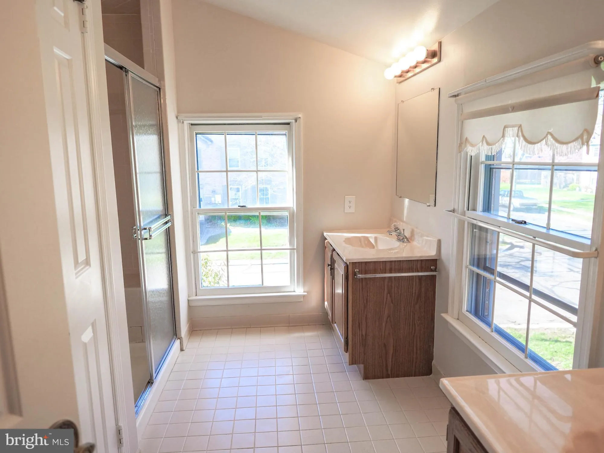 Property Slideshow image 26 of 34 | 916 sextant way, Annapolis, MD, 21401