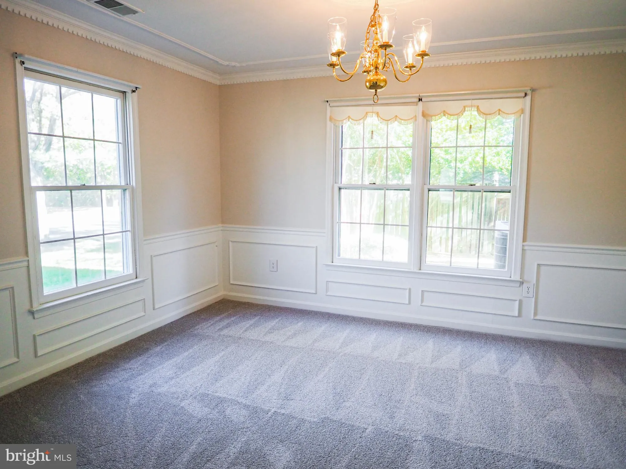 Property Slideshow image 12 of 34 | 916 sextant way, Annapolis, MD, 21401