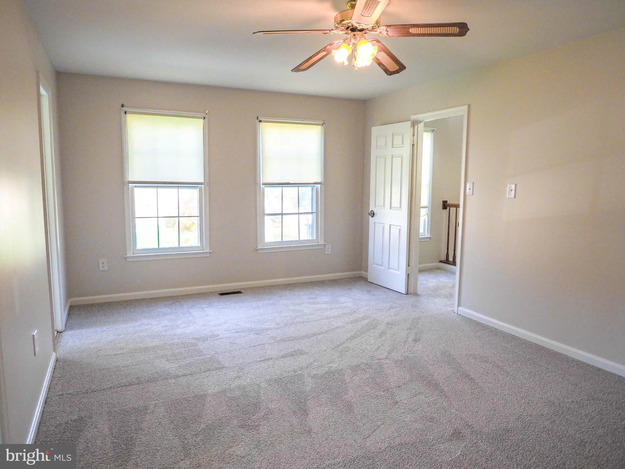 Property Slideshow image 23 of 34 | 916 sextant way, Annapolis, MD, 21401