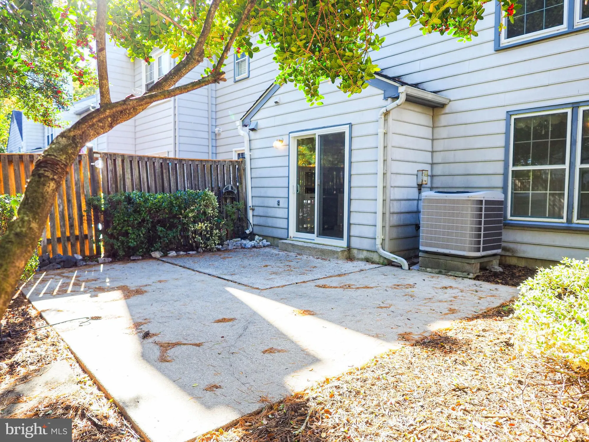 Property Slideshow image 30 of 34 | 916 sextant way, Annapolis, MD, 21401