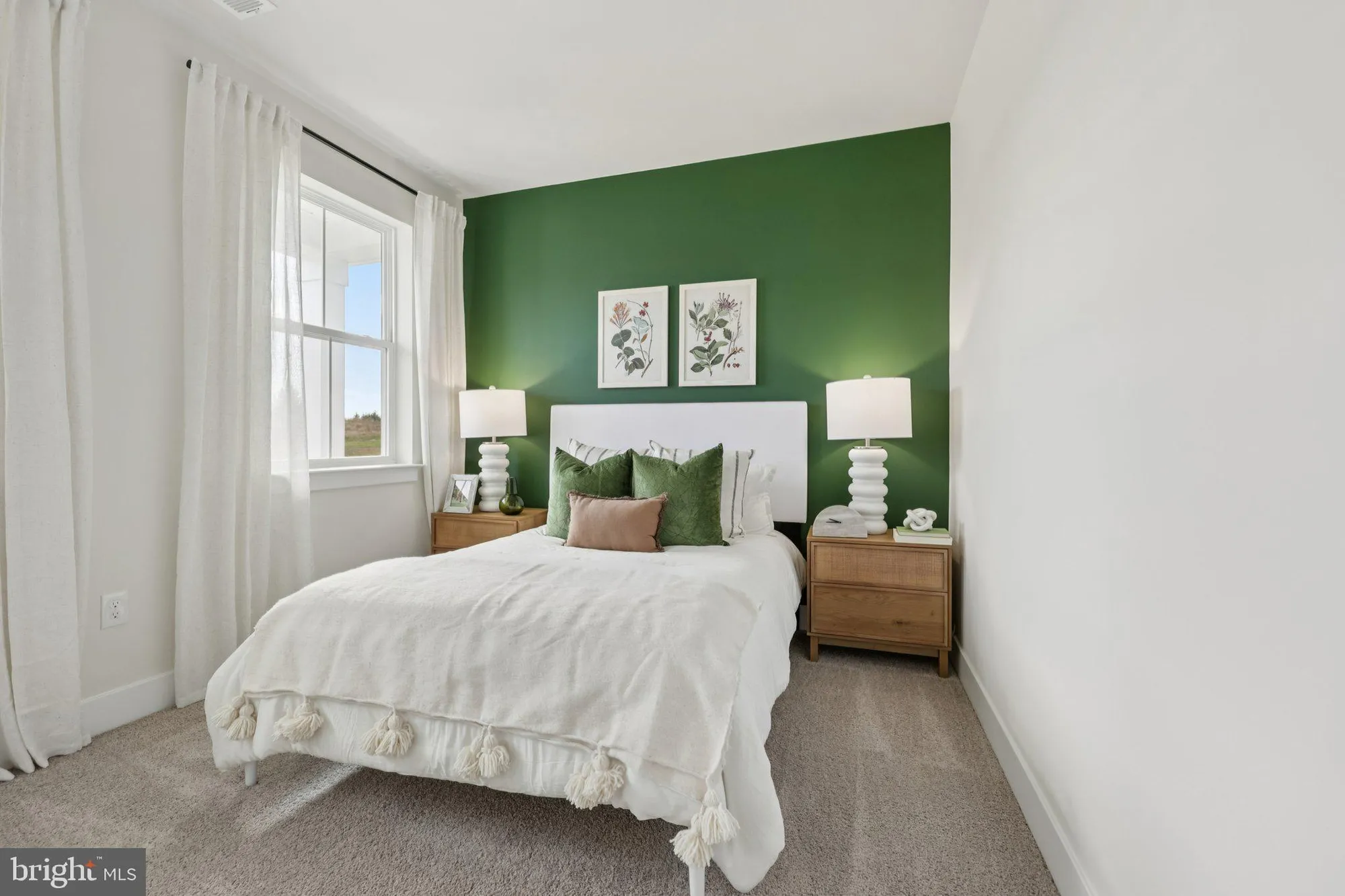 Property Slideshow image 17 of 45 | 109 trellis view ln, Winchester, VA, 22602