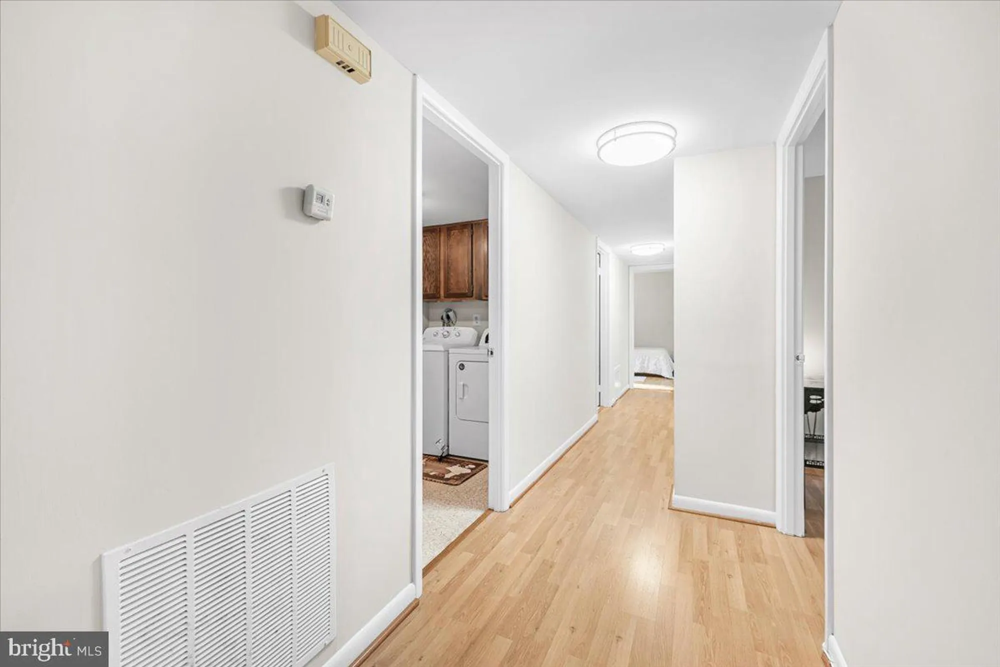 Property Slideshow image 12 of 37 | 15201 elkridge way 93-1f, Silver Spring, MD, 20906