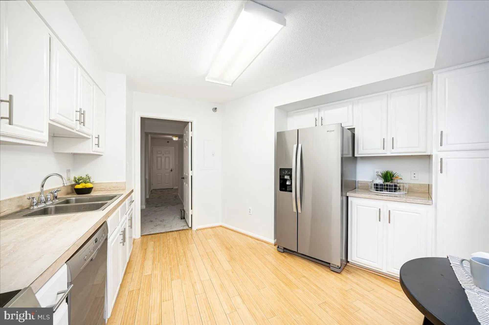 Property Slideshow image 12 of 47 | 14805 pennfield cir apt 201, Silver Spring, MD, 20906