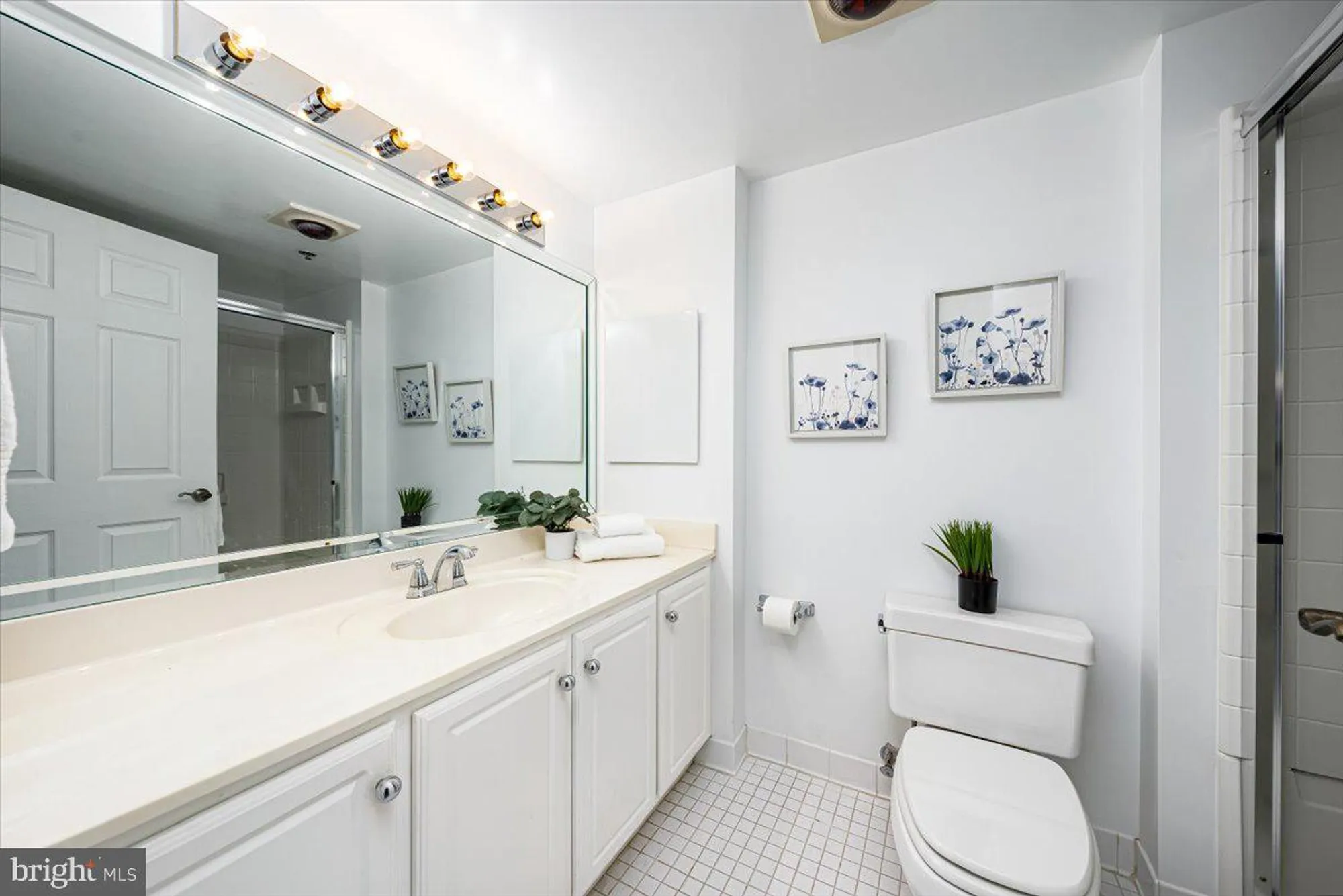 Property Slideshow image 22 of 47 | 14805 pennfield cir apt 201, Silver Spring, MD, 20906