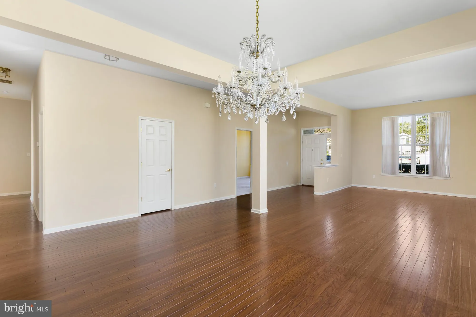 Property Slideshow image 9 of 33 | 33 bunker hill dr, Allentown, NJ, 08501