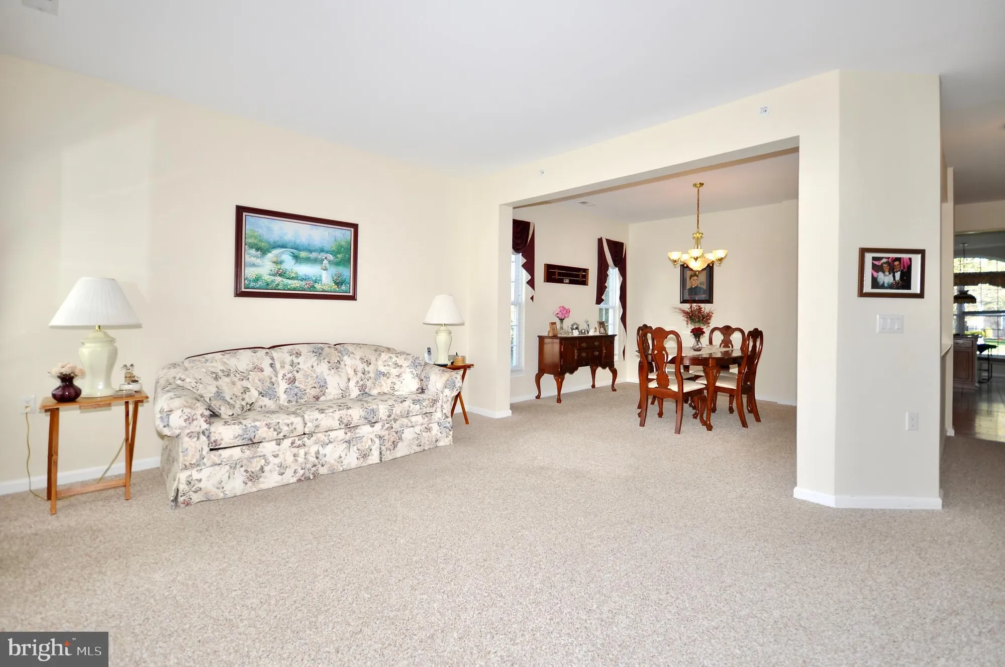 Property Slideshow image 6 of 30 | 753 s settlers cir, Warrington, PA, 18976