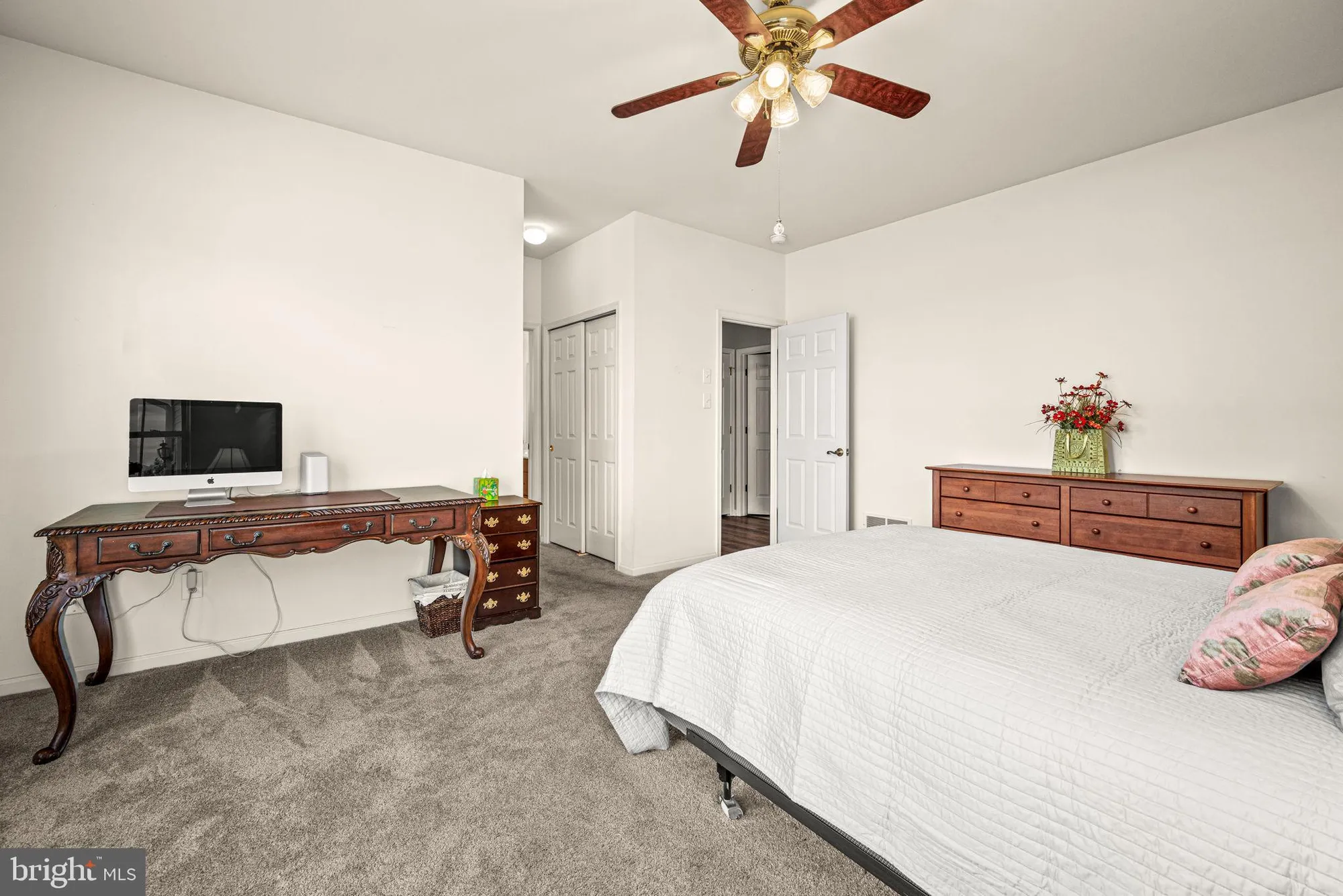 Property Slideshow image 13 of 43 | 603 w gray fox ln, Glen Mills, PA, 19342