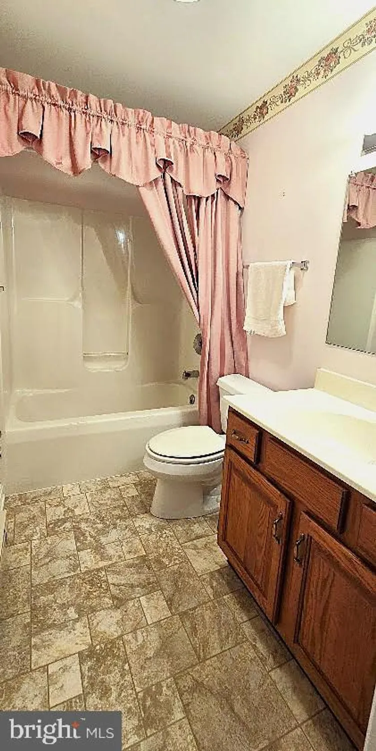Property Slideshow image 39 of 65 | 6127 greenbriar dr, Fayetteville, PA, 17222