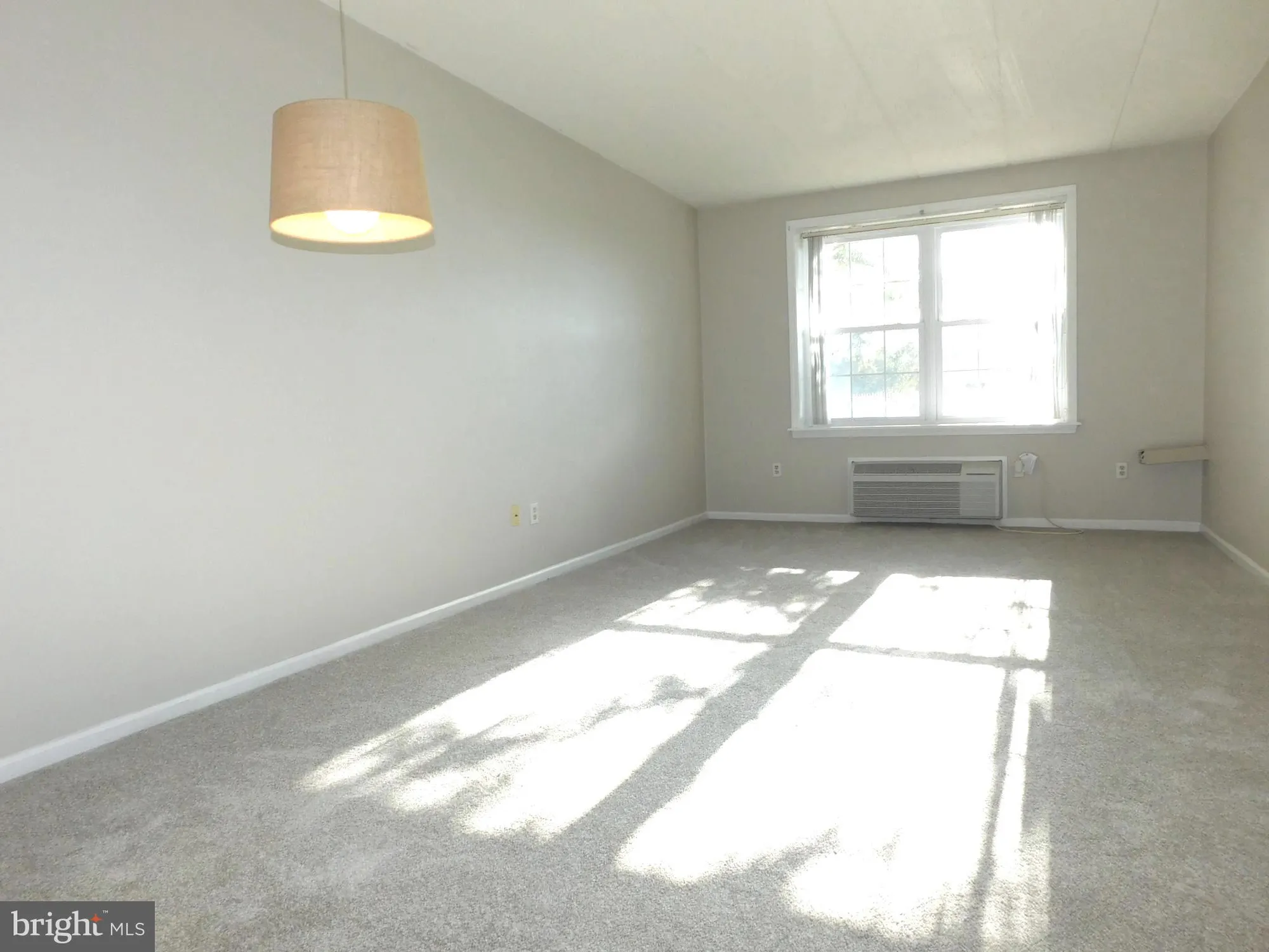 Property Slideshow image 7 of 16 | 4108 centennial sta 410, Warminster, PA, 18974