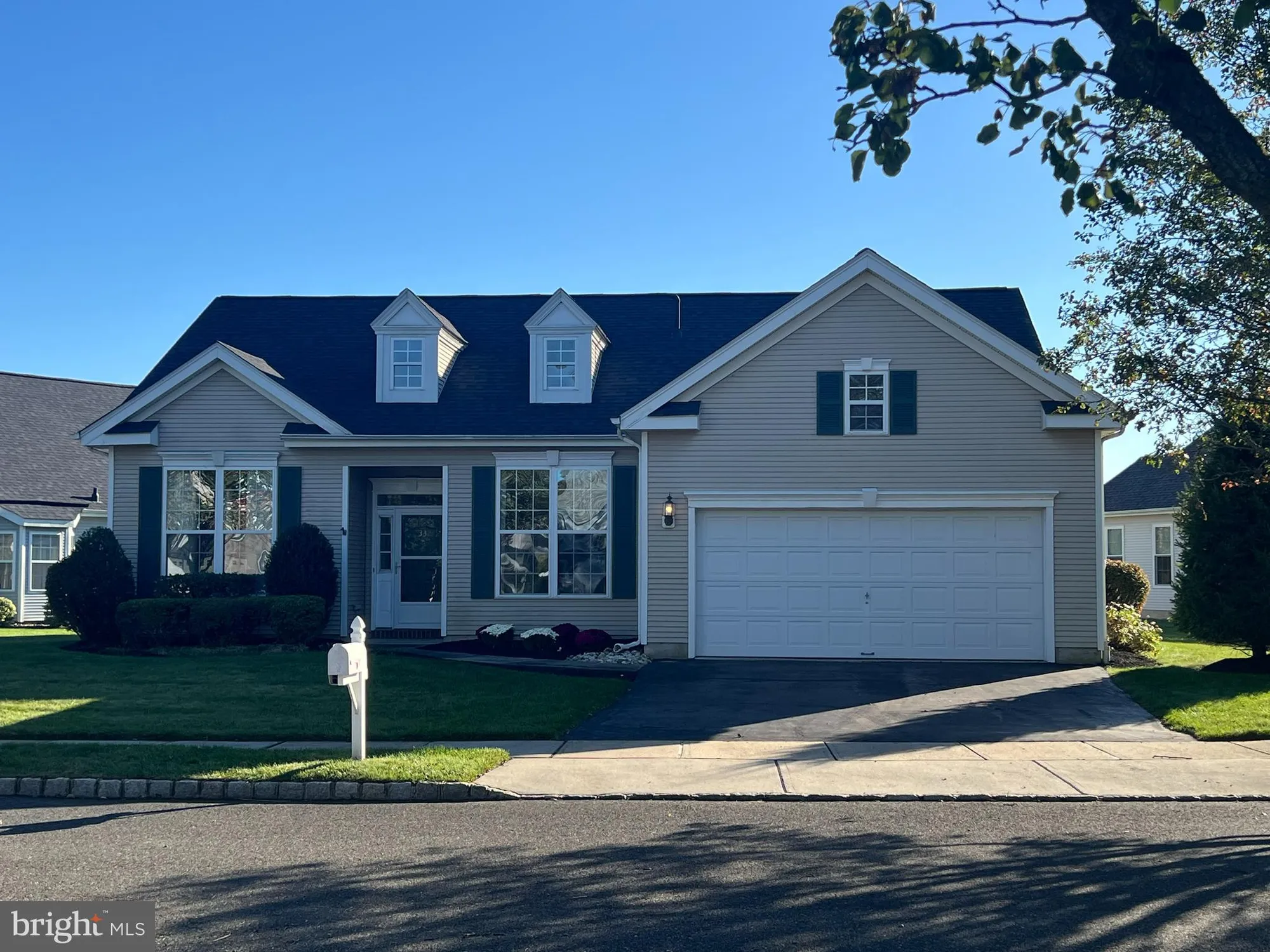 Property Slideshow image 1 of 2 | 33 bunker hill dr, Allentown, NJ, 08501