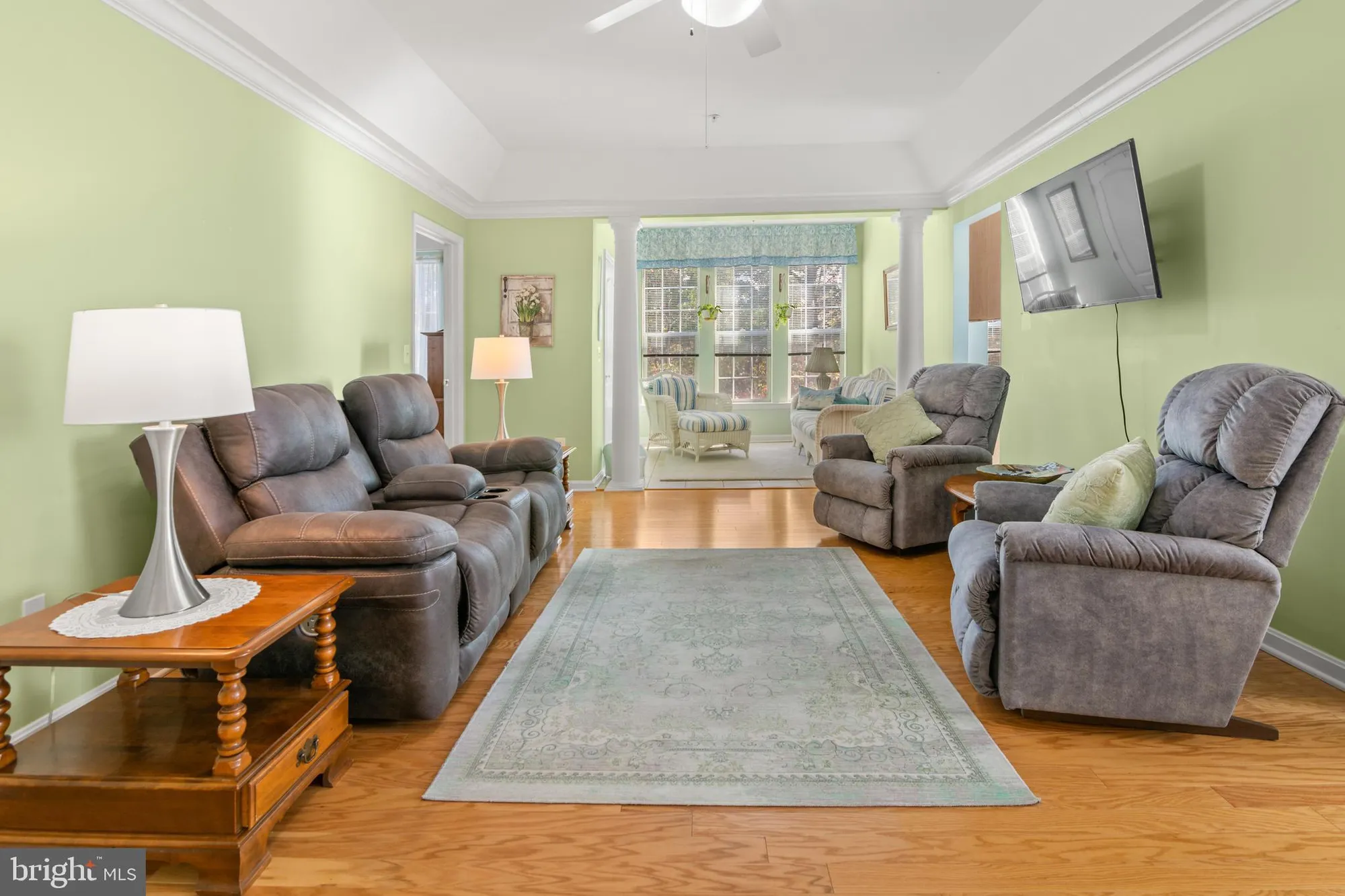Property Slideshow image 9 of 35 | 8615 wandering fox trl 406, Odenton, MD, 21113