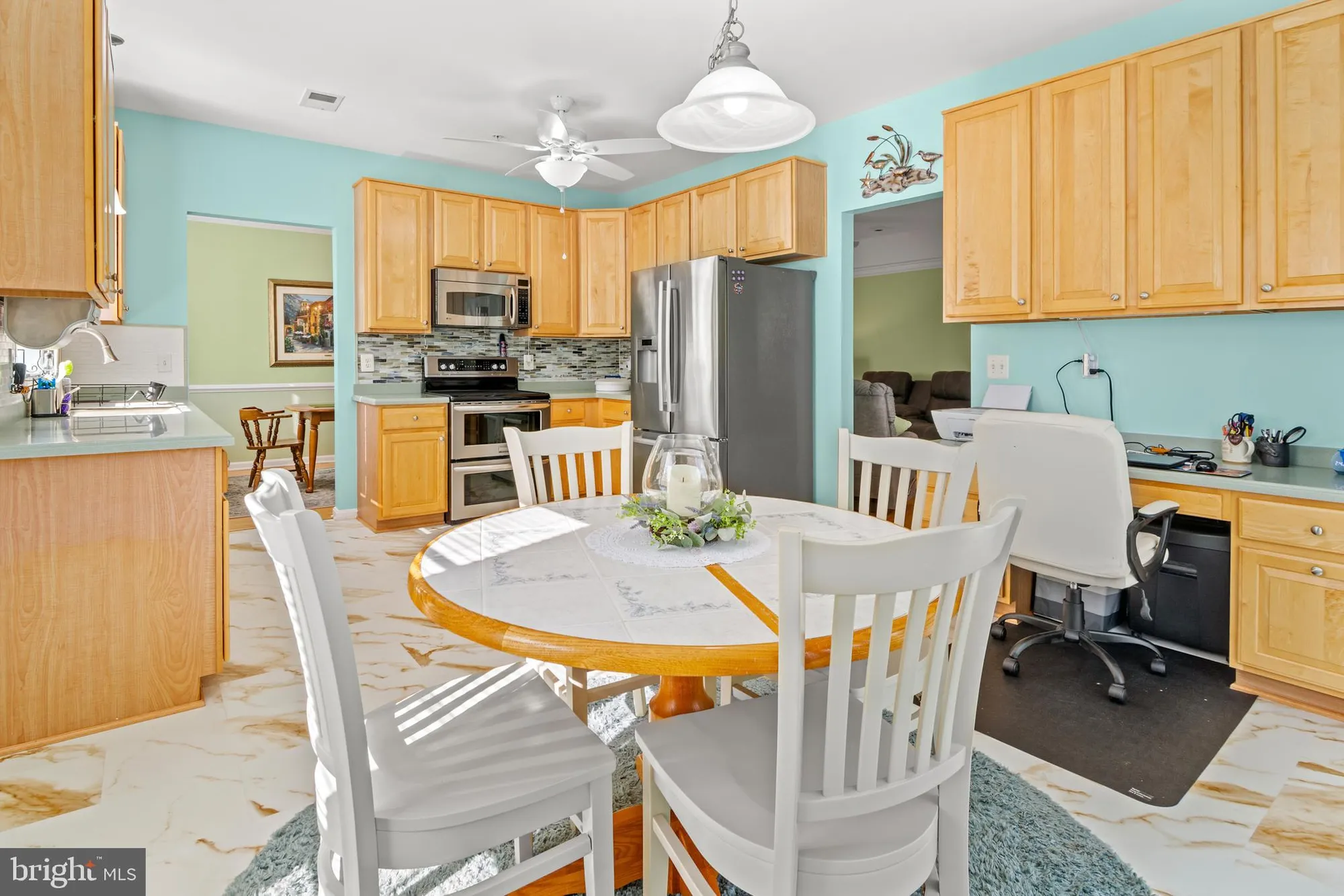 Property Slideshow image 16 of 35 | 8615 wandering fox trl 406, Odenton, MD, 21113