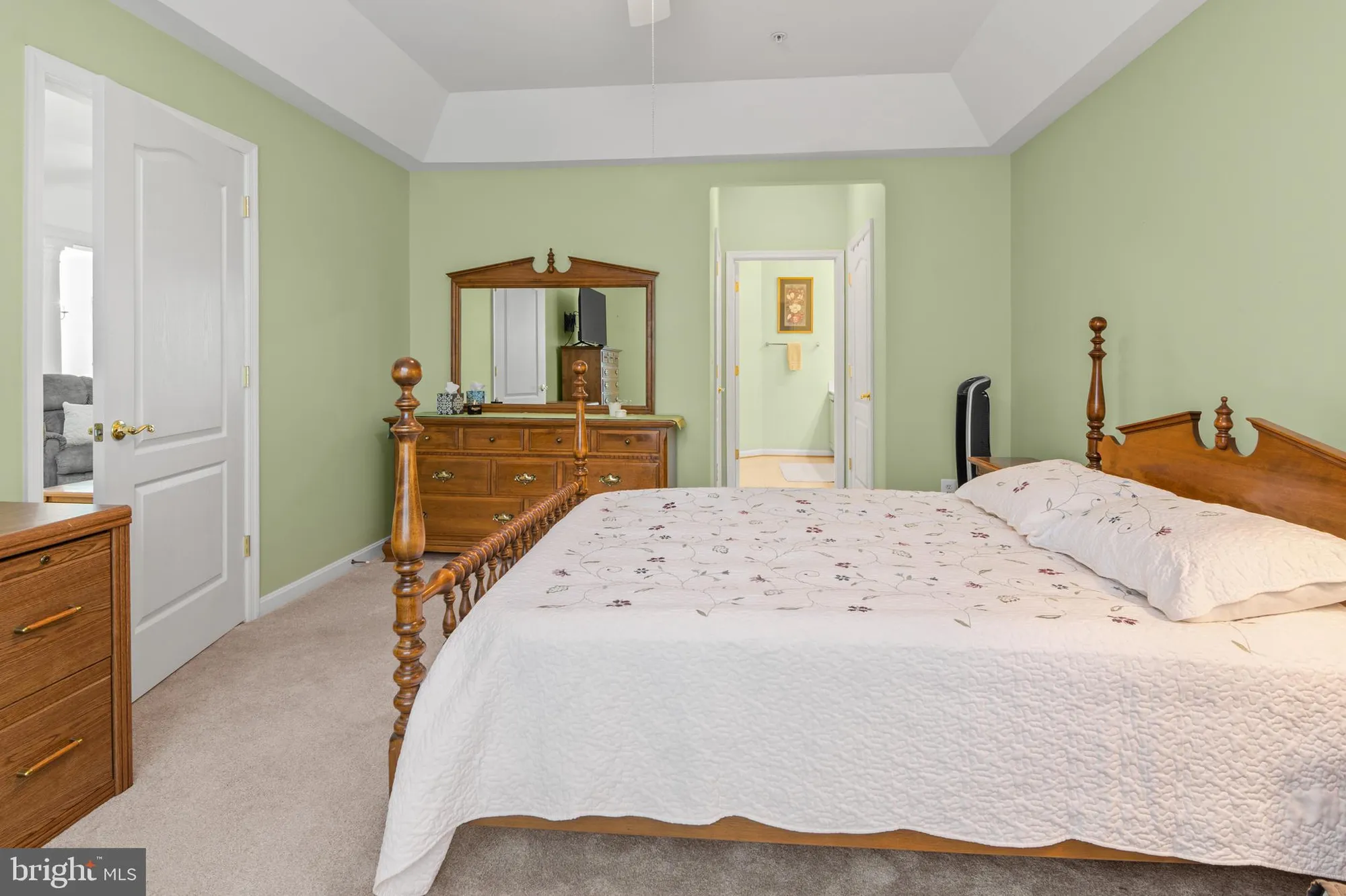 Property Slideshow image 26 of 35 | 8615 wandering fox trl 406, Odenton, MD, 21113