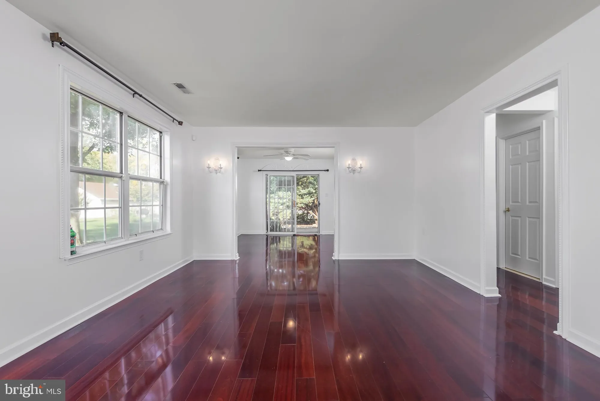 Property Slideshow image 23 of 23 | 8 niland ln, Deptford, NJ, 08096