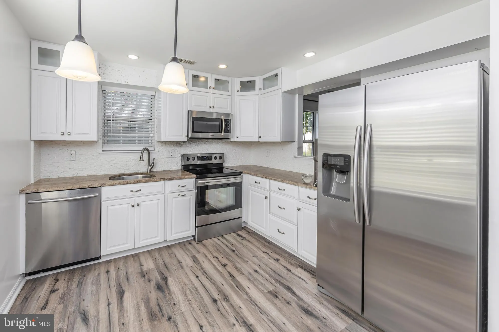 Property Slideshow image 2 of 23 | 8 niland ln, Deptford, NJ, 08096