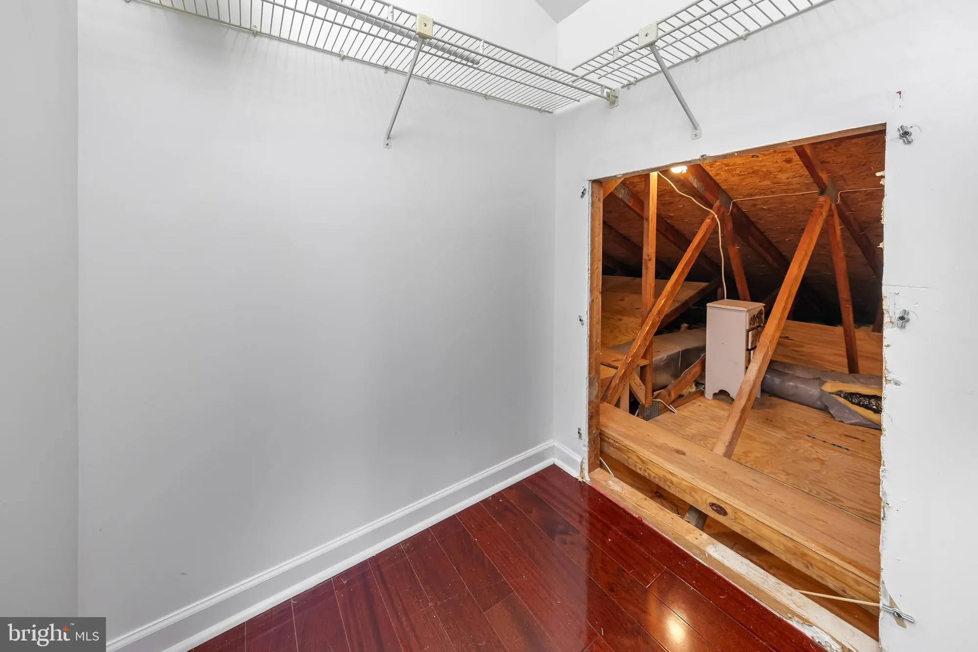 Property Slideshow image 19 of 23 | 8 niland ln, Deptford, NJ, 08096