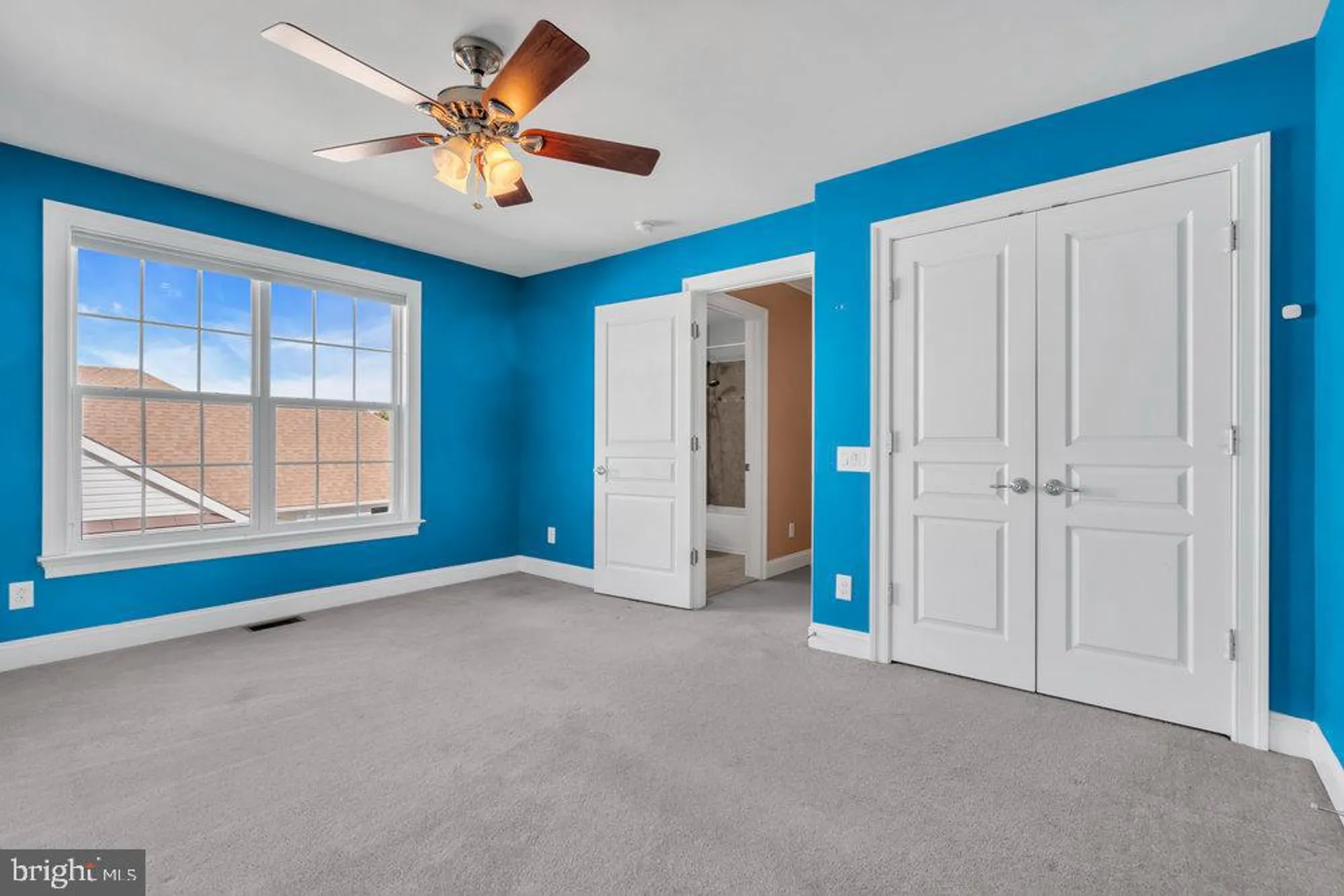 Property Slideshow image 26 of 31 | 239 sparrow dr, Hamilton, NJ, 08690