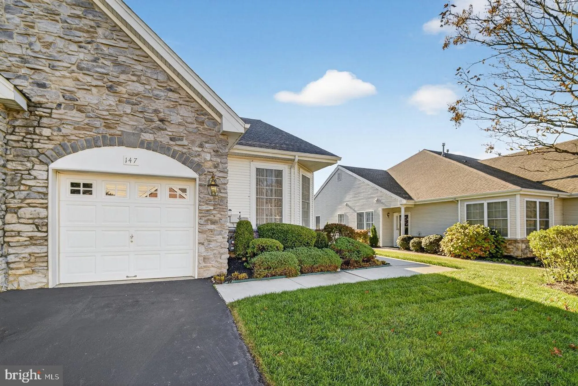 Property Slideshow image 2 of 24 | 147 burholme dr, Hamilton, NJ, 08691