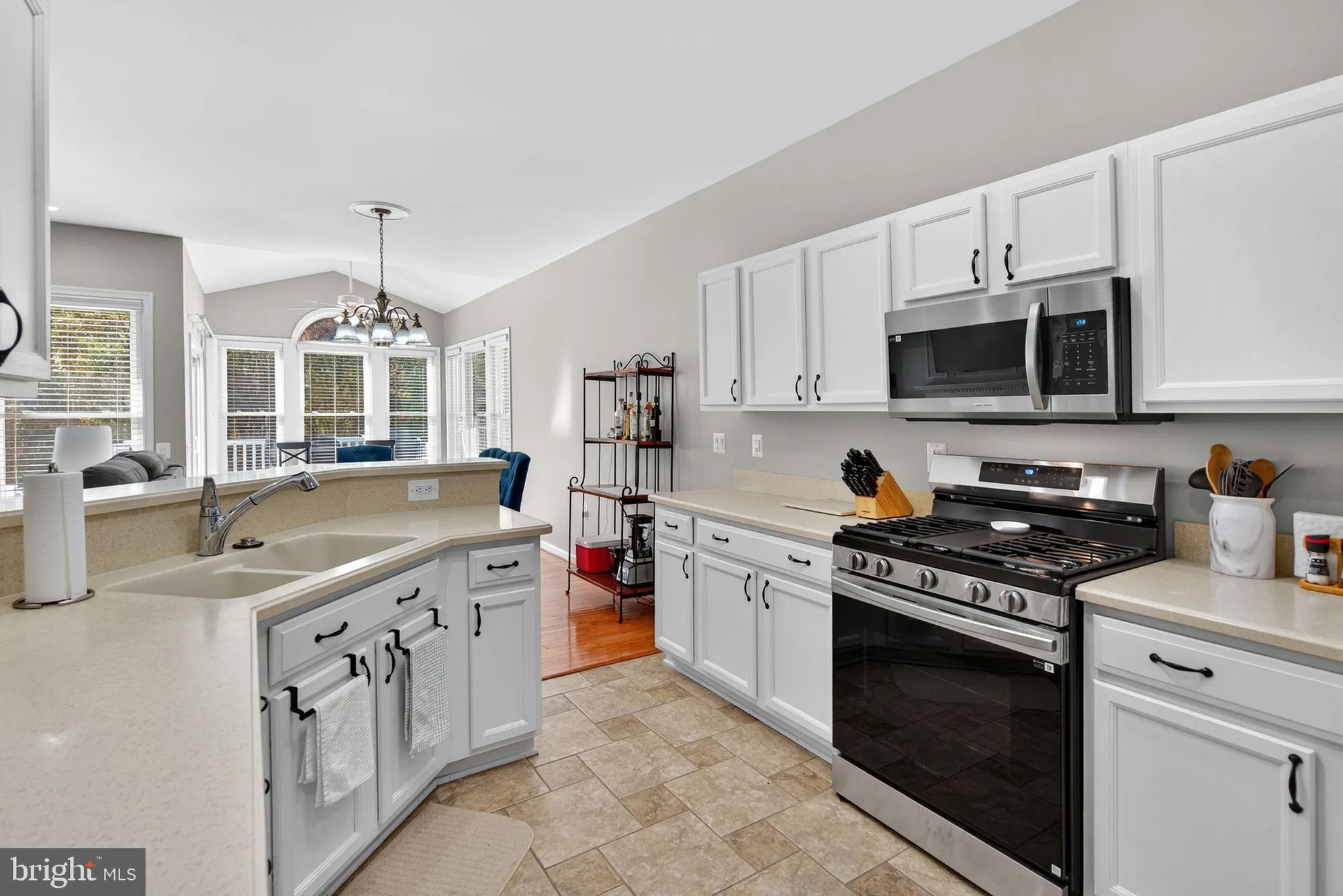 Property Slideshow image 13 of 54 | 19 hanover ct, Fredericksburg, VA, 22406