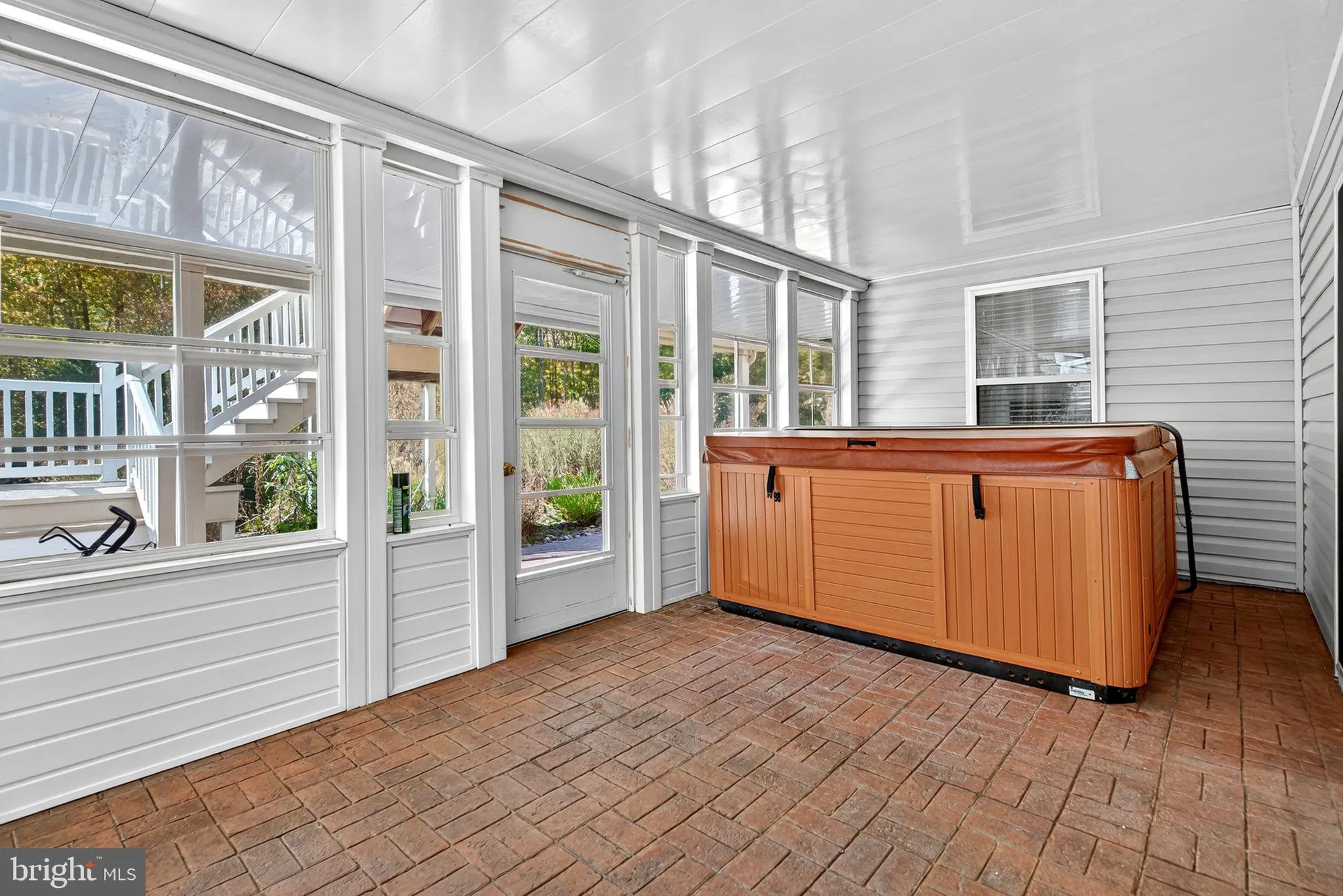 Property Slideshow image 42 of 54 | 19 hanover ct, Fredericksburg, VA, 22406