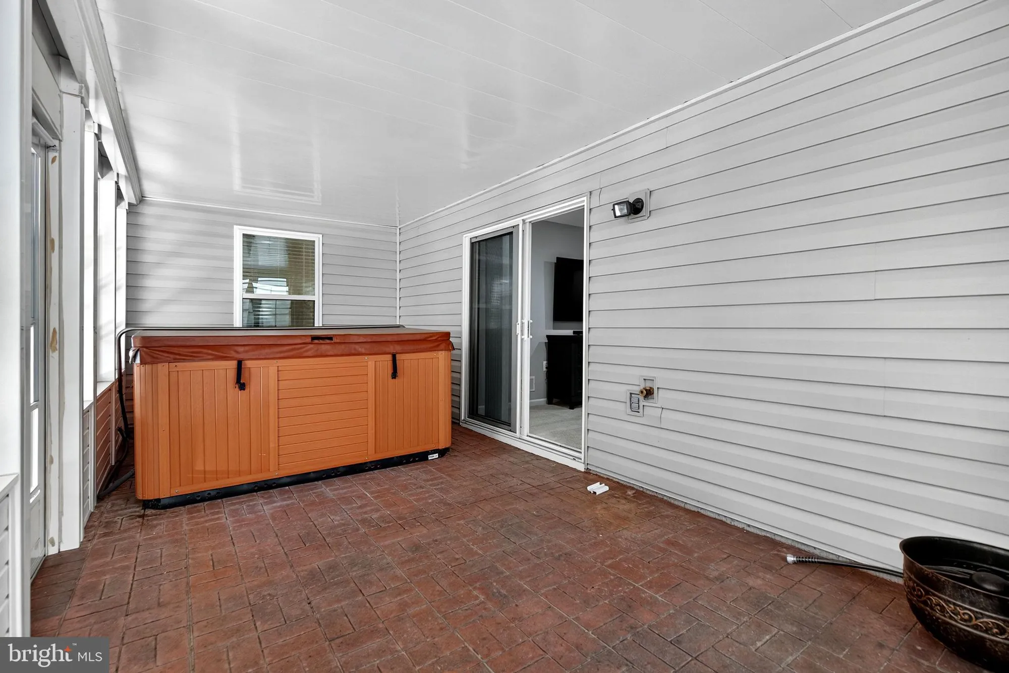 Property Slideshow image 41 of 54 | 19 hanover ct, Fredericksburg, VA, 22406