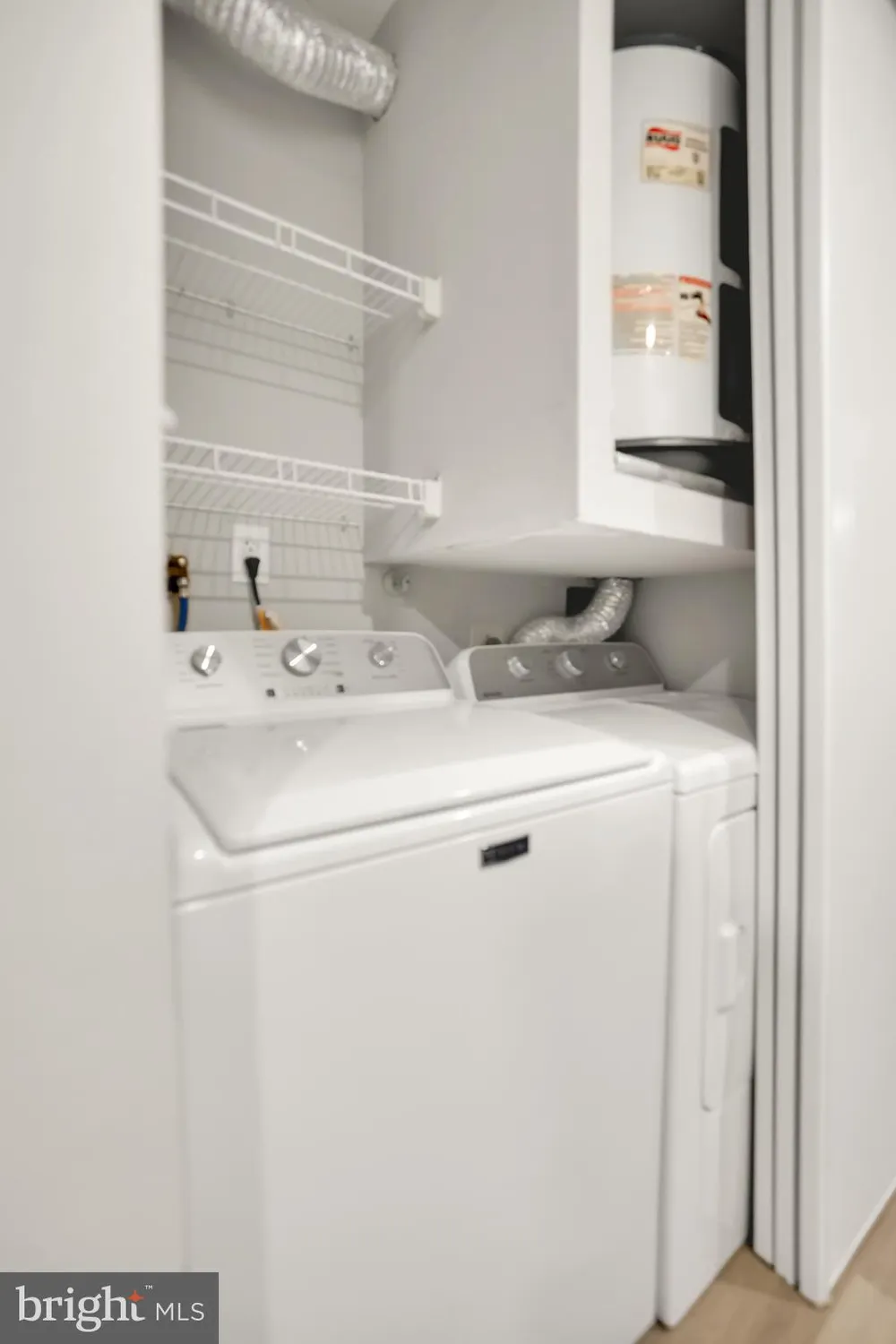 Property Slideshow image 19 of 27 | 15121 glade dr 13-2f, Silver Spring, MD, 20906