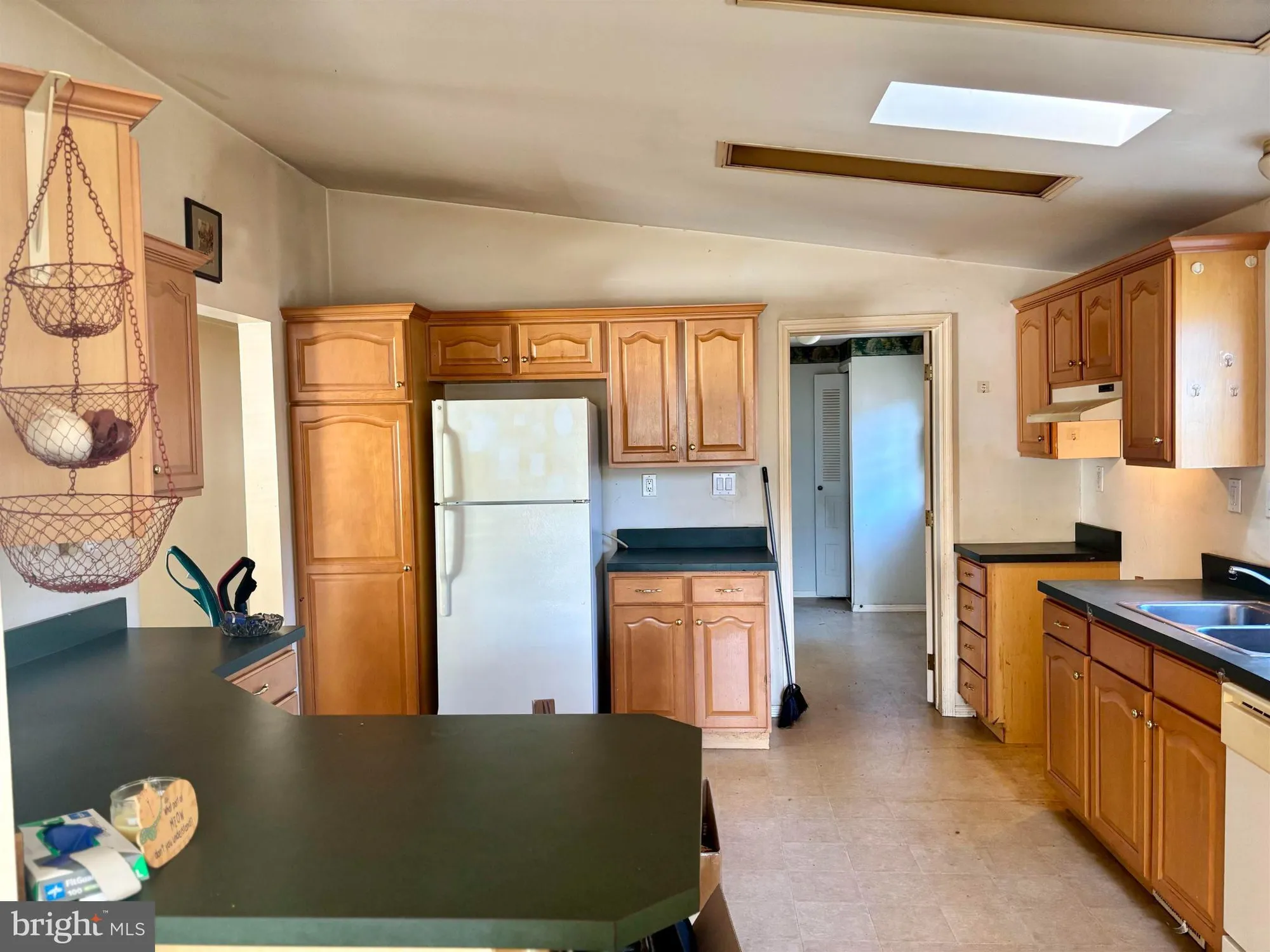 Property Slideshow image 11 of 22 | 78 oakmont dr, Mays Landing, NJ, 08330